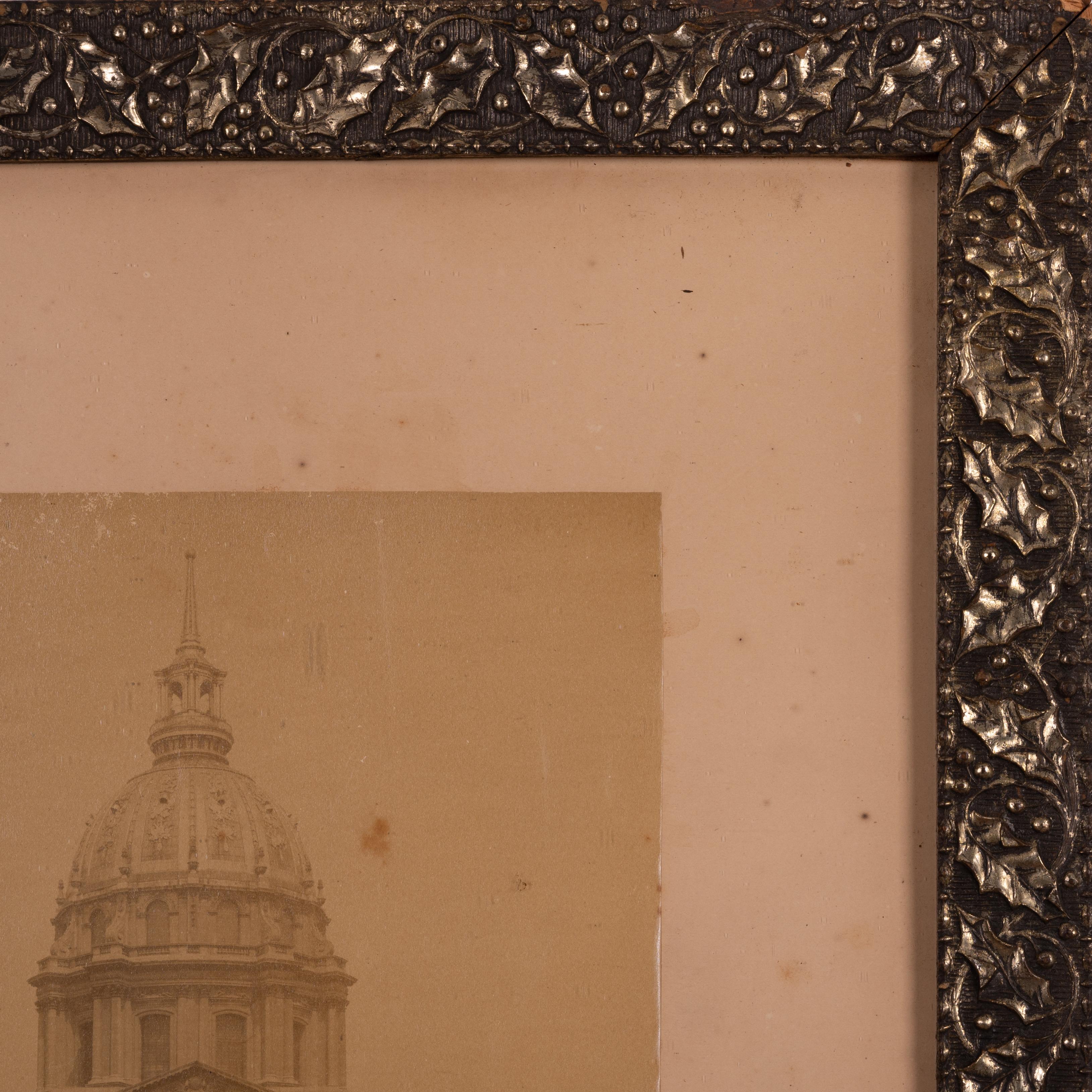 Tombe de Napoléon Photographie à l'albumine, c.1880s État moyen - En vente à Savannah, GA