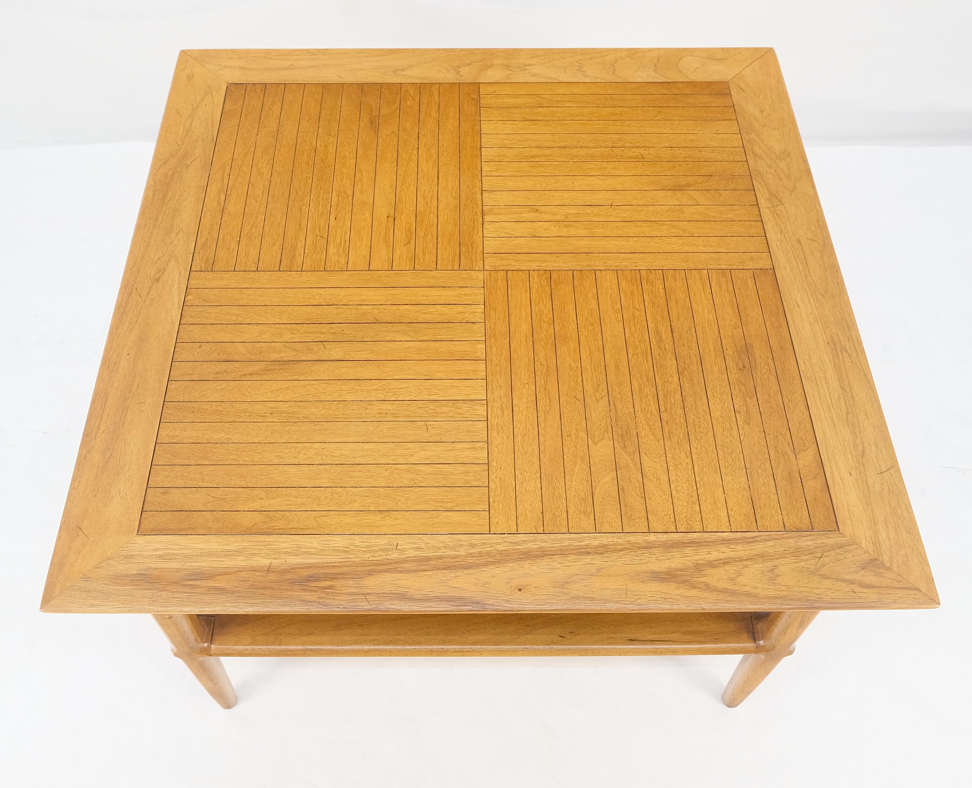 American Tomlinson Blond Two Tier Large 32x32 Square Side End Occasional Table MINT For Sale