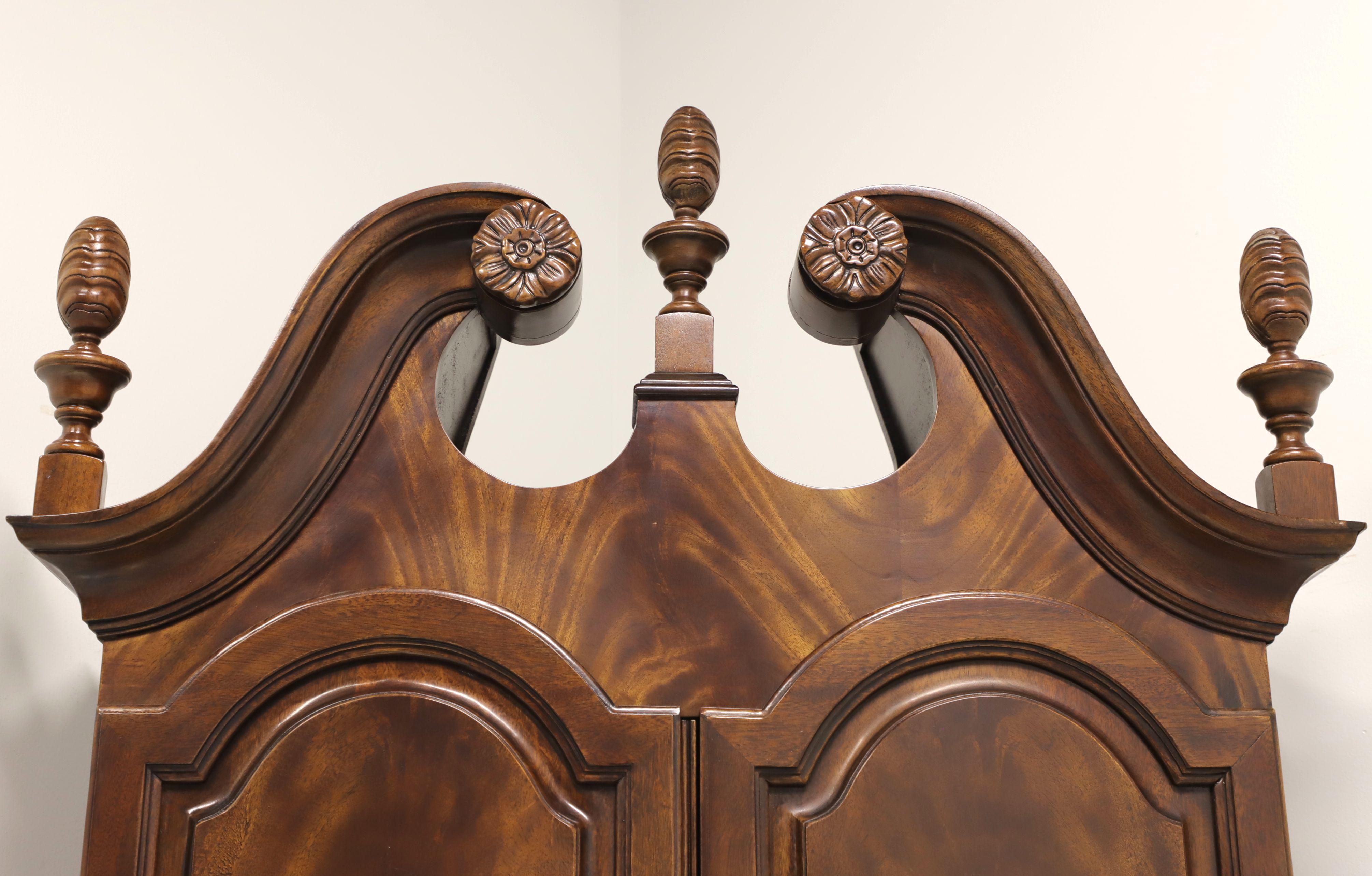 TOMLINSON Crotch Mahogany Block Front Secretary Desk with Blind Bookcase In Good Condition For Sale In Charlotte, NC