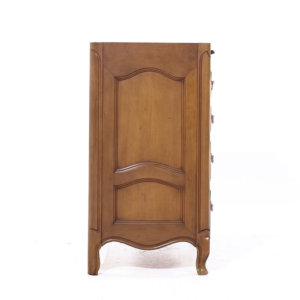 Early 20th Century Tomlinson Louis XV French Provincial Walnut and Brass Dresser For Sale