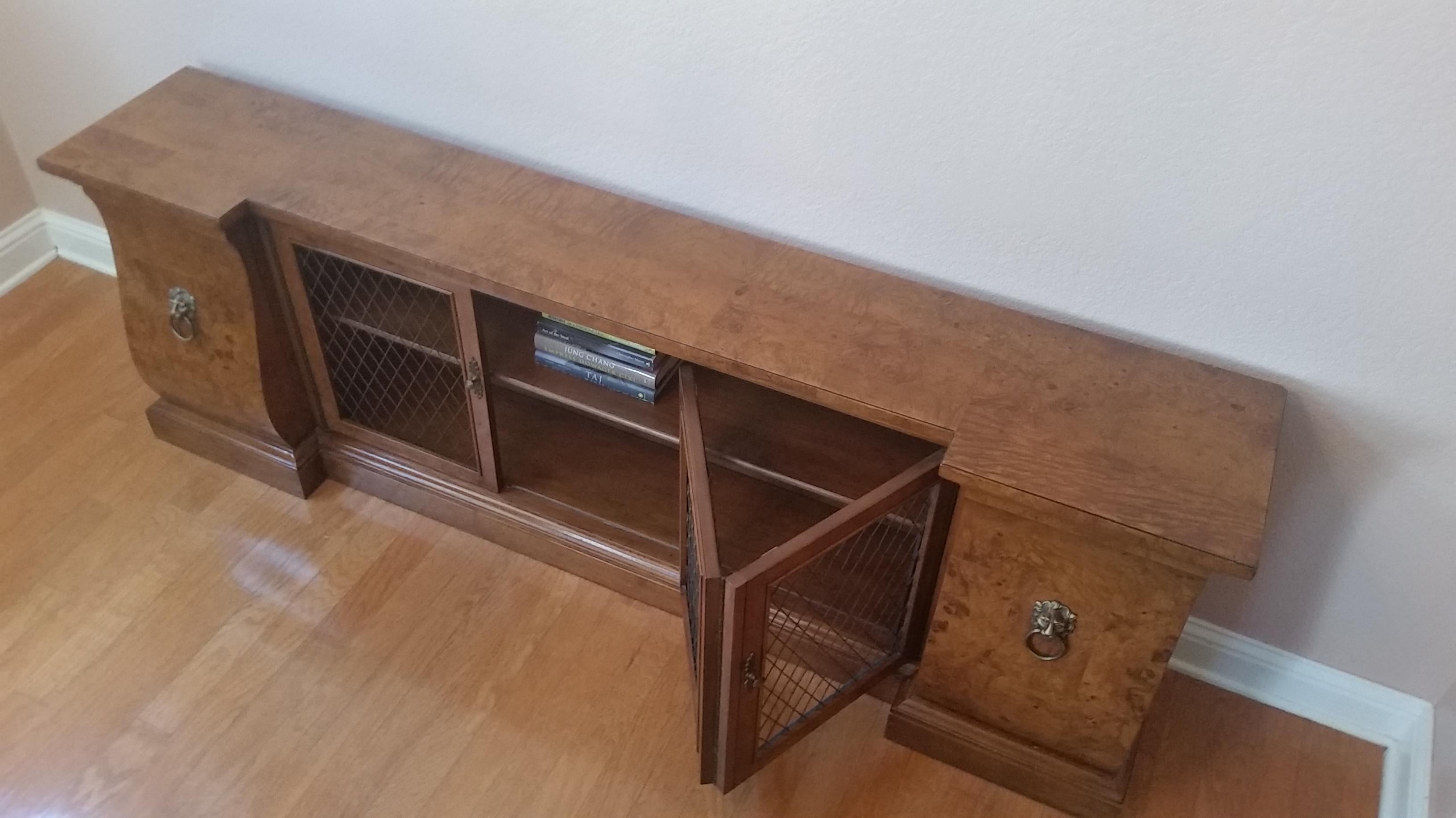 Tomlinson Mid-Century Long Burled Walnut Console / Bookcase with Brass Hardware In Excellent Condition For Sale In Austin, TX