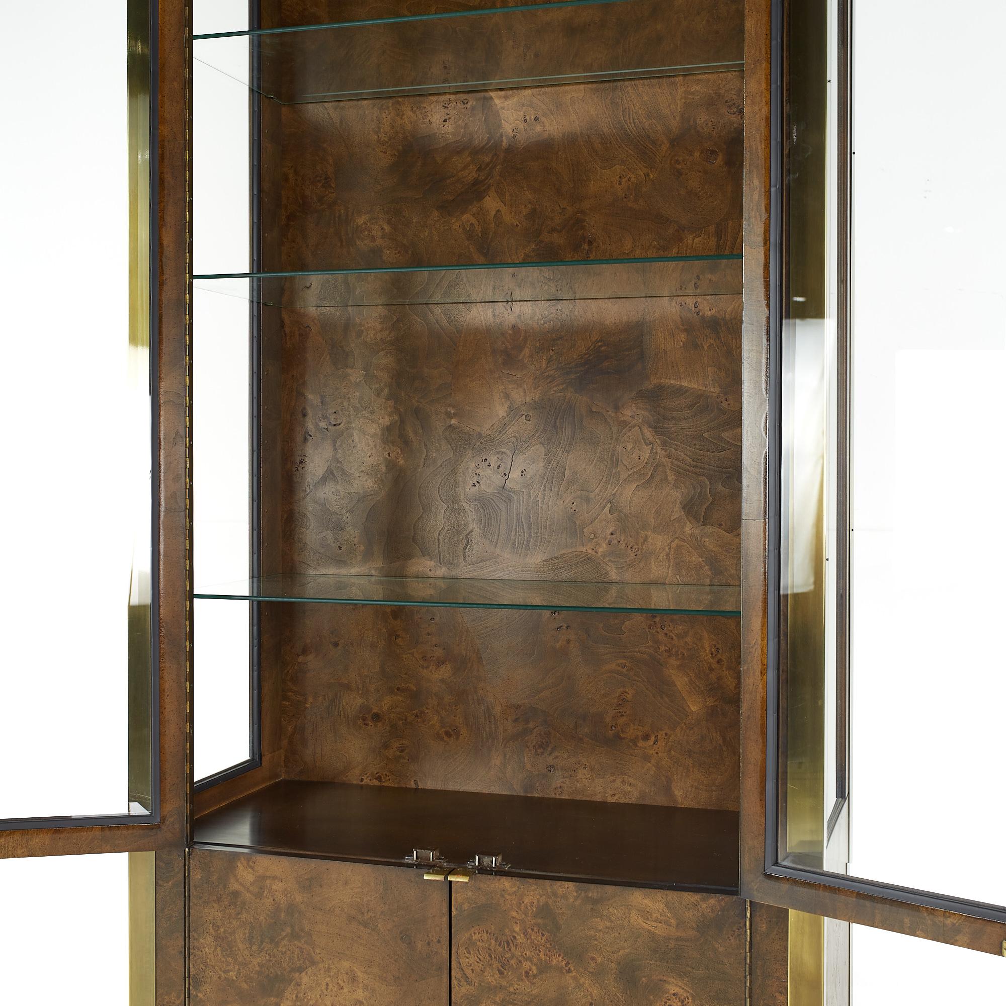 Tomlinson Mid Century Display Cabinet, Paar im Angebot 3