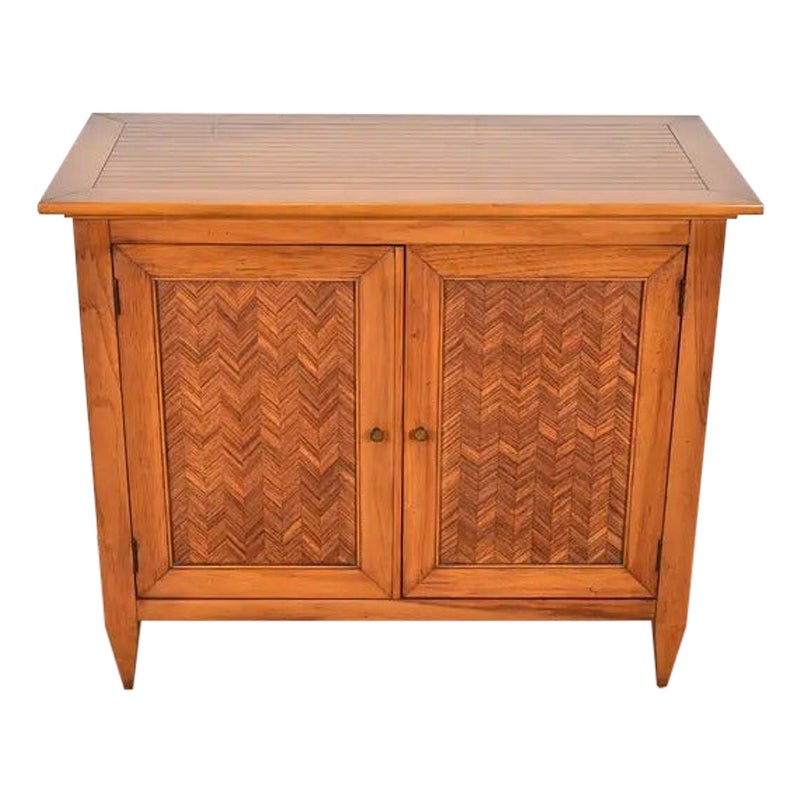 Servidor o mueble bar Tomlinson de nogal moderno de mediados de siglo, años 50 en venta