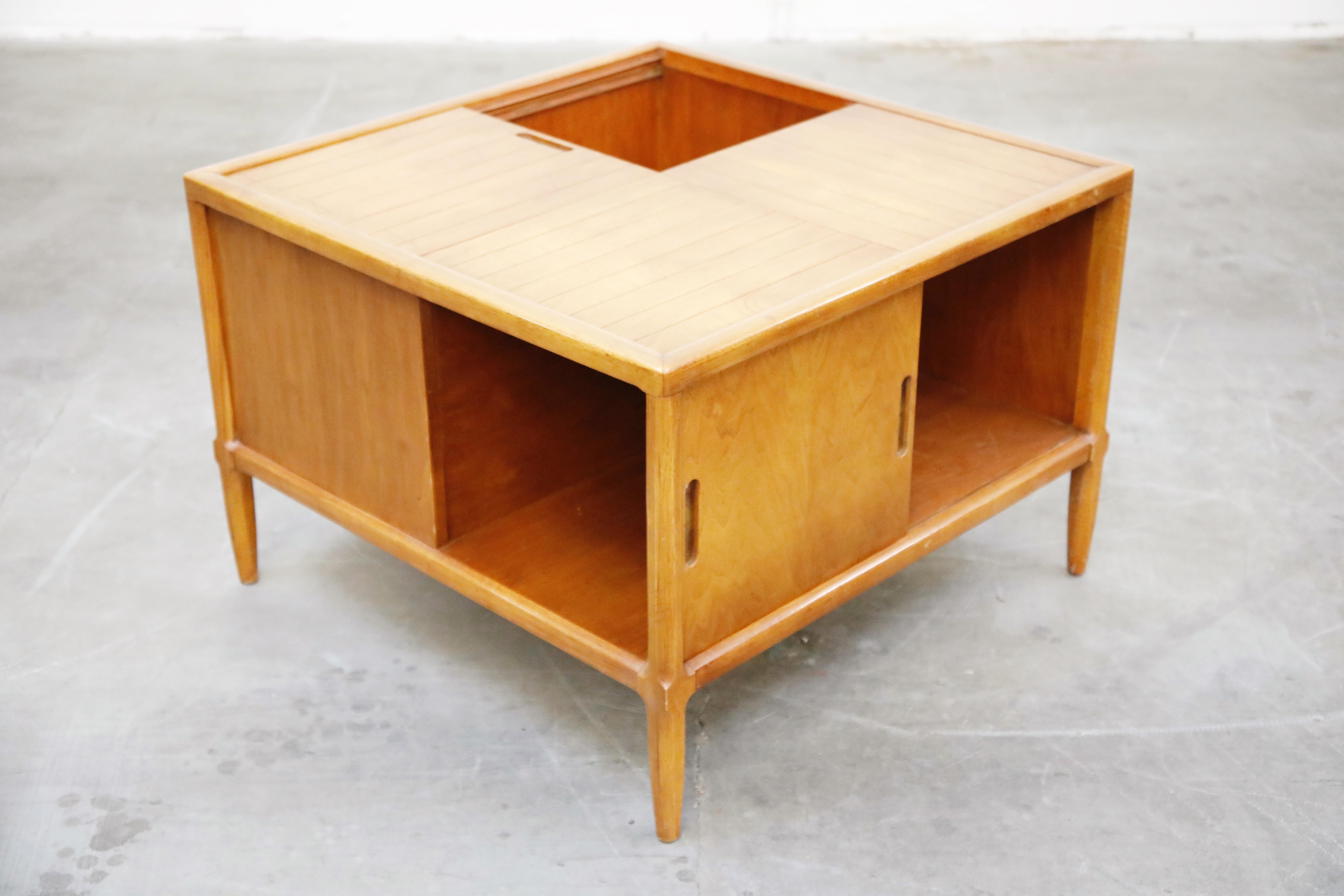 Mid-Century Modern Tomlinson Sophisticate Cocktail Bar and Storage Coffee Table, 1950s, Signed