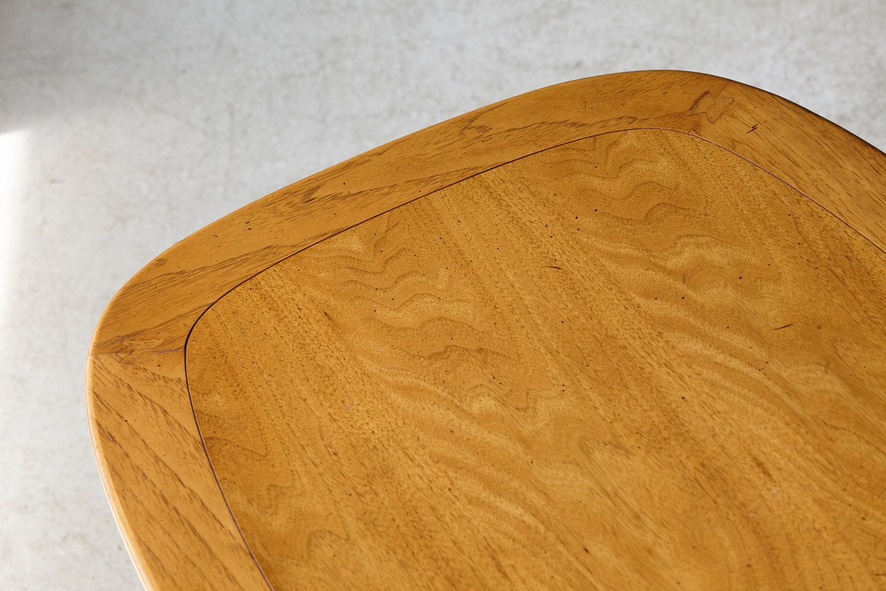 Table d'appoint Tomlinson en noyer Collection Sophisticate avec fausse porte tambour en vente 5