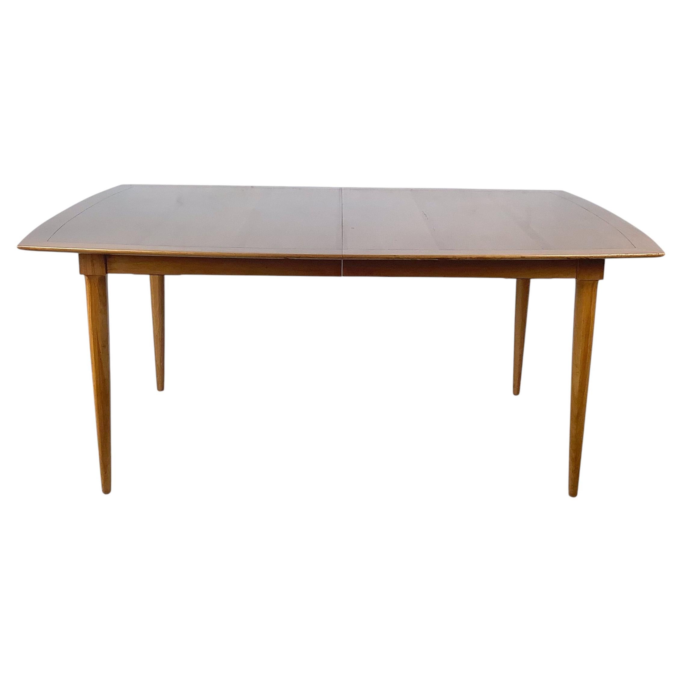 Tomlinson „Sophisticate“ – Ausziehbarer Esstisch im Mid-Century-Stil, mit zwei Einlegeplatten