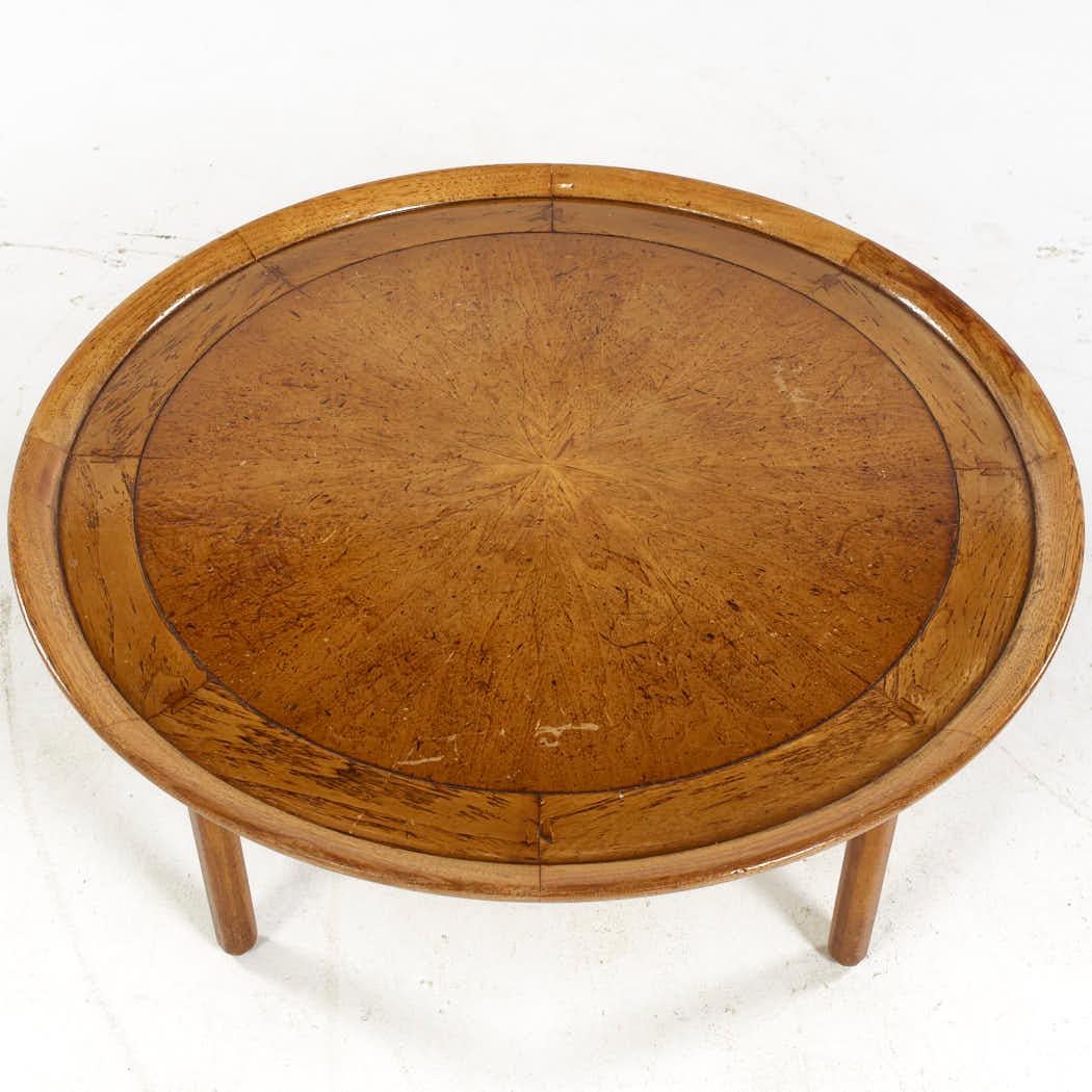 Late 20th Century Tomlinson Sophisticate MCM Walnut and Burlwood 40 Inch Round Coffee Table For Sale