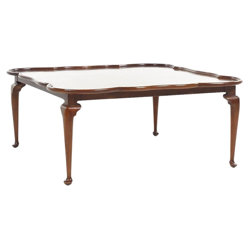 Table basse sophistiquée du milieu du siècle en noyer et bois de bourgogne Tomlinson