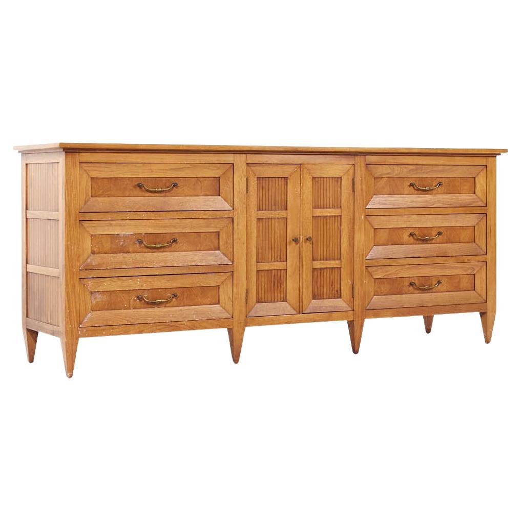 Tomlinson Sophisticate Mid Century Walnut Lowboy Dresser For Sale