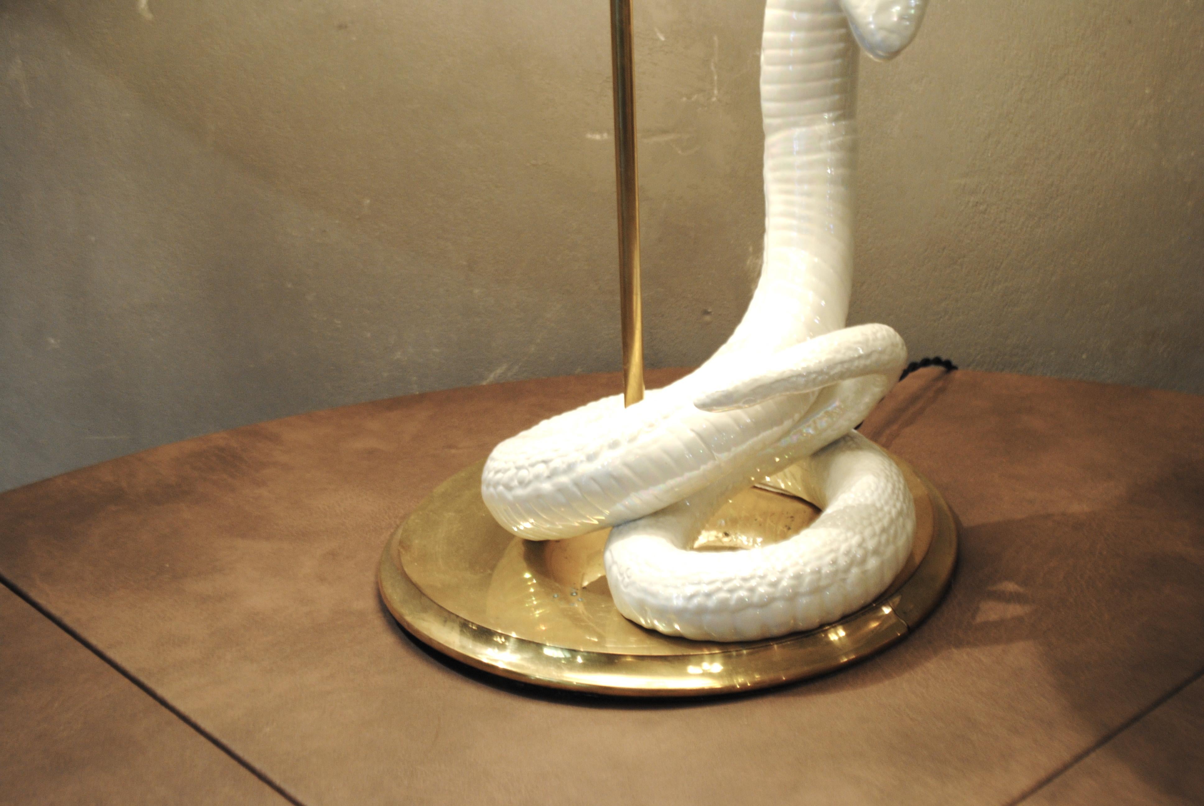 Lampada da tavolo Tommaso Barbi 1960 in ceramica e ottone in vendita 2