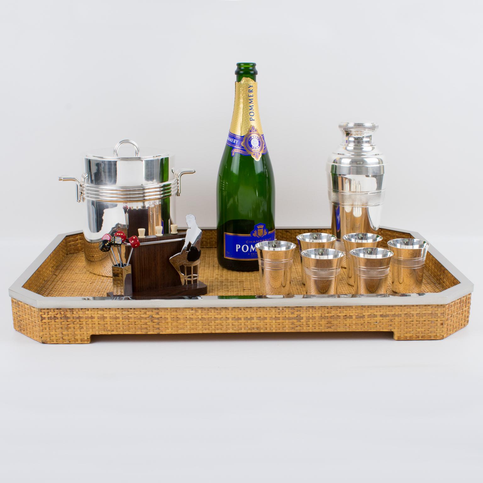 Elegant barware serving tray designed by Tommaso Barbi, Italy. 1970s modernist geometric design with chromed metal gallery framing and wicker or rattan or cane-work. Marked underside with original Tommaso Barbi logo and 