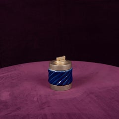 Briquet de table en céramique émaillée bleue et métal couleur laiton de Tommaso Barbi, Italie, années 1970