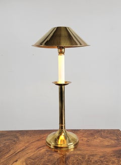 Lampada da tavolo in ottone e lacca di Tommaso Barbi