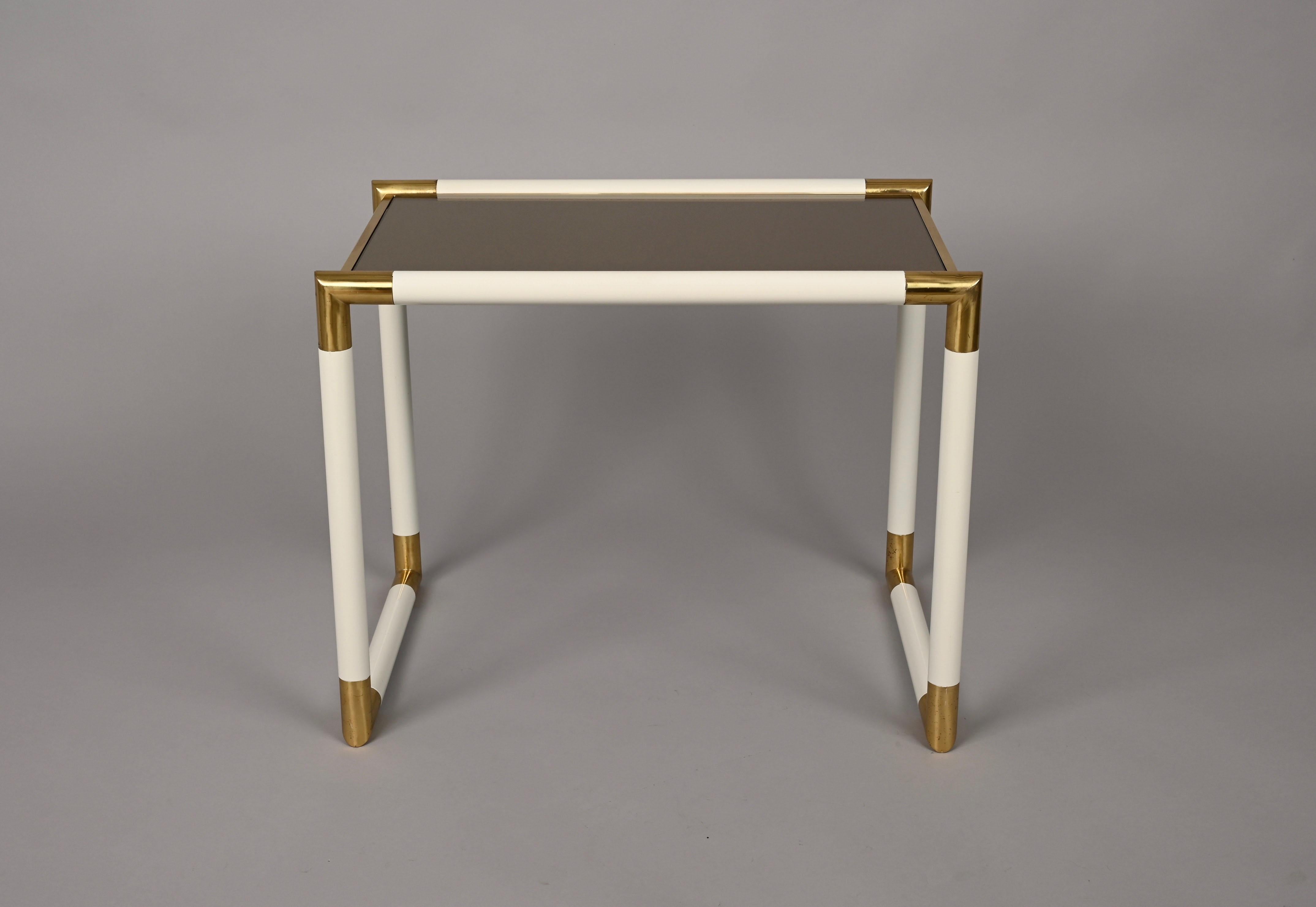 Tommaso Barbi Brass and Mirrored Glass Italian Coffee Table, 1970s In Good Condition For Sale In Roma, IT