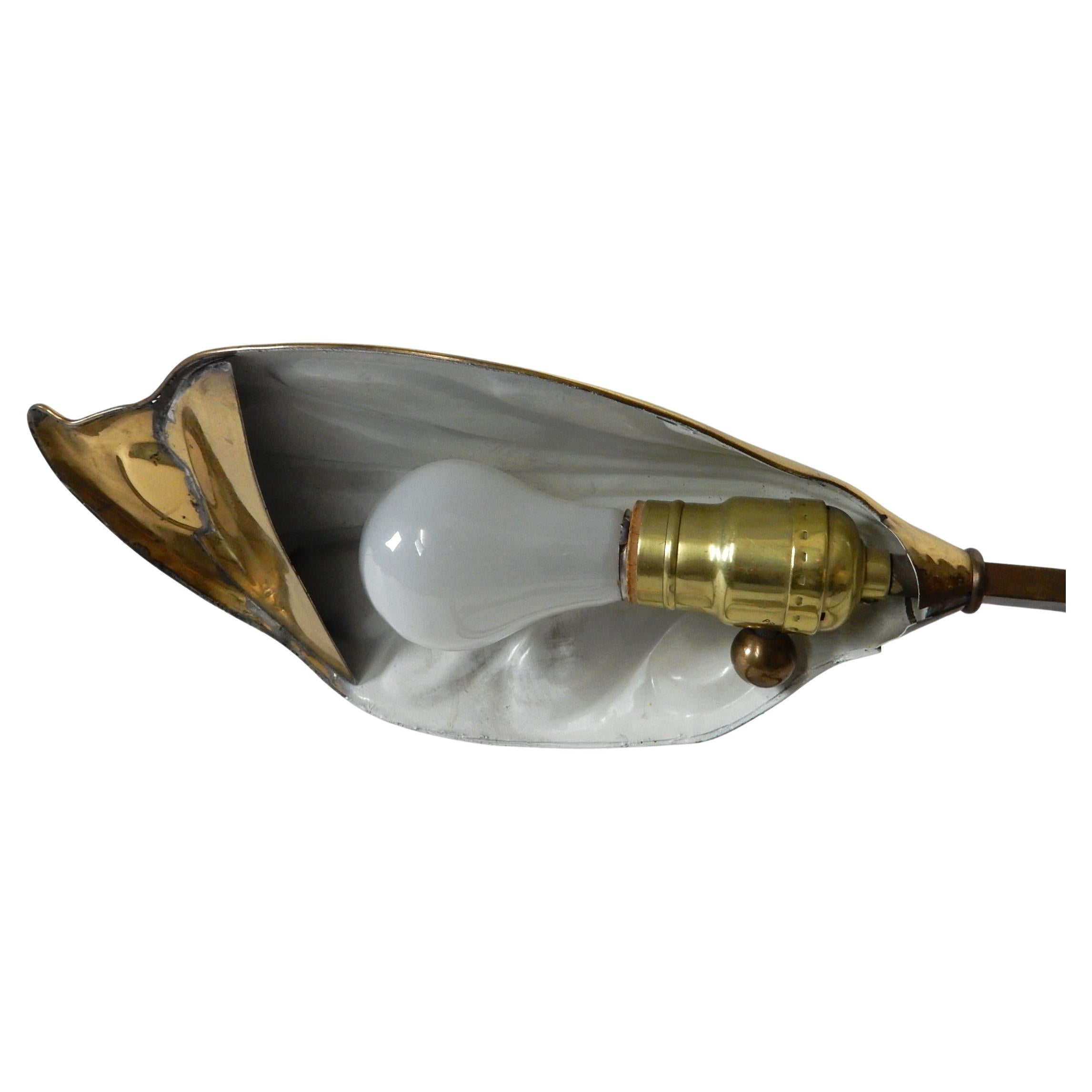 American Tommaso Barbi Brass Leaf Desk Lamp For Sale