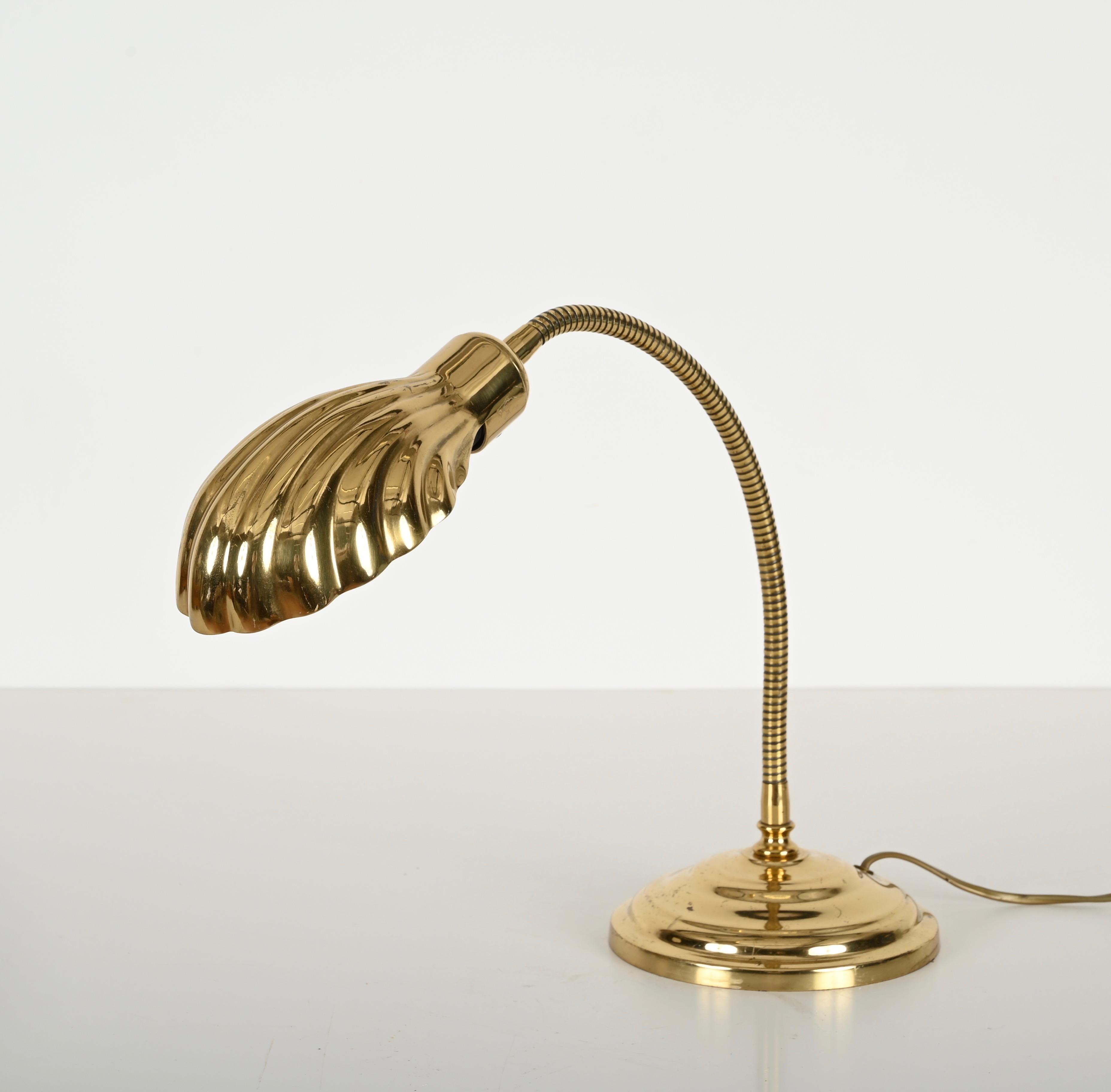 Tommaso Barbi Brass Shell Adjustable Table Lamp, Italy 1970s For Sale 6