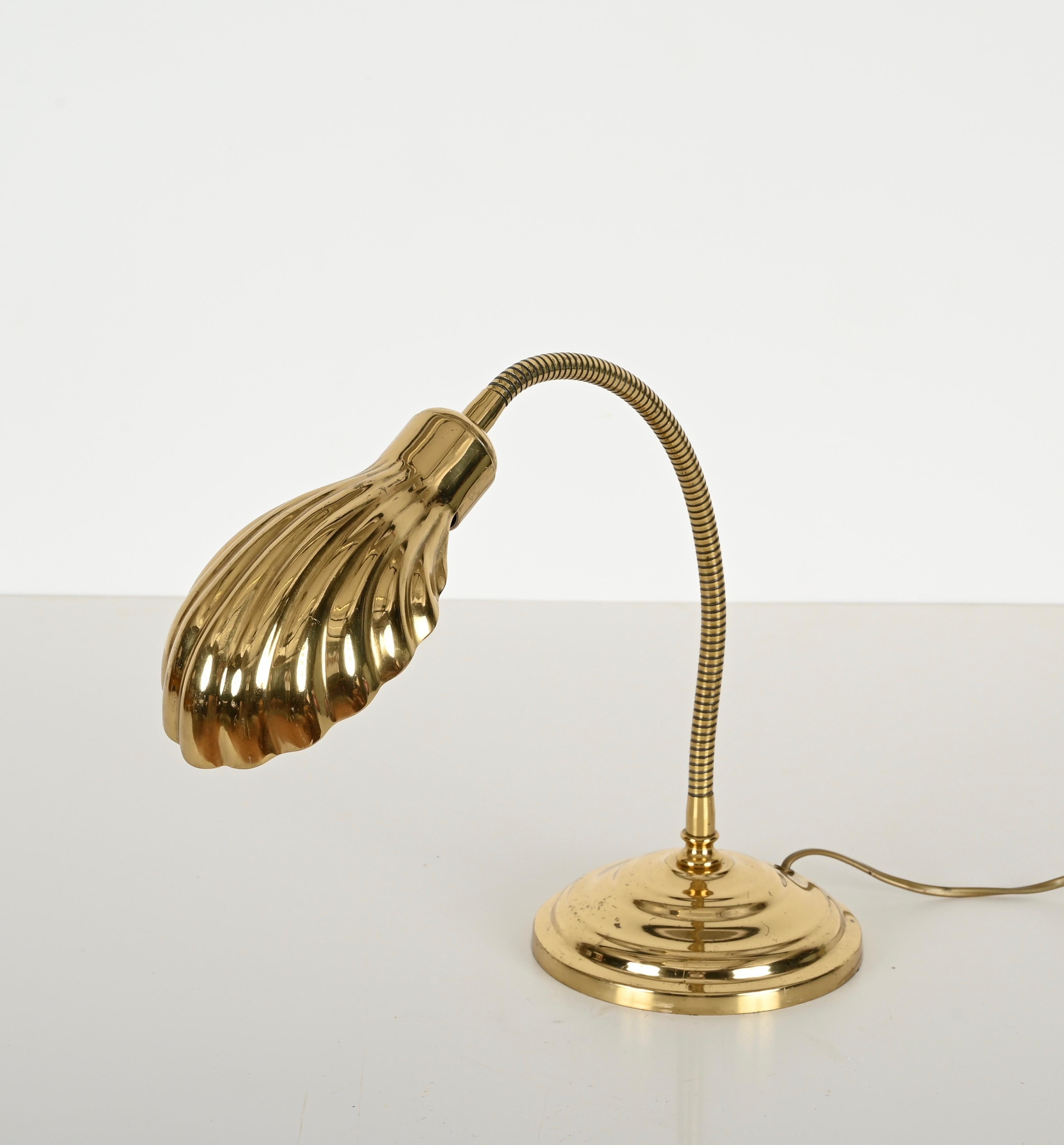 Hand-Crafted Tommaso Barbi Brass Shell Adjustable Table Lamp, Italy 1970s For Sale