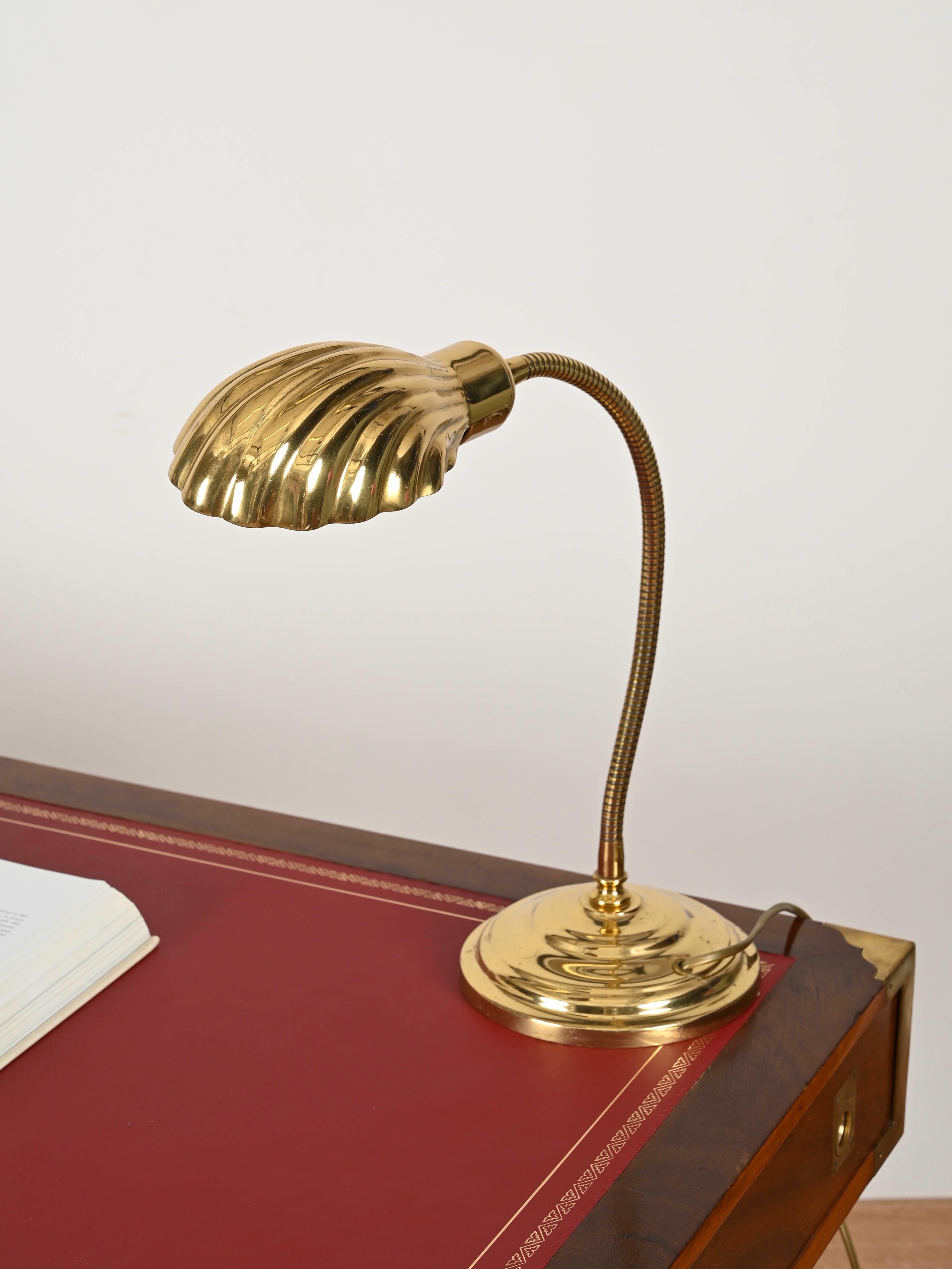 20th Century Tommaso Barbi Brass Shell Adjustable Table Lamp, Italy 1970s For Sale