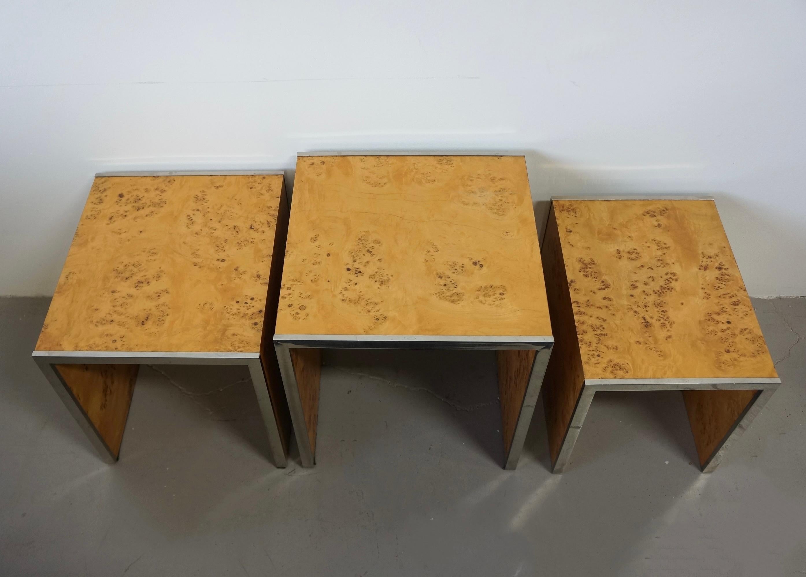 Mid-Century Modern Tommaso Barbi Burl Wood And Chrome Nesting Tables 
