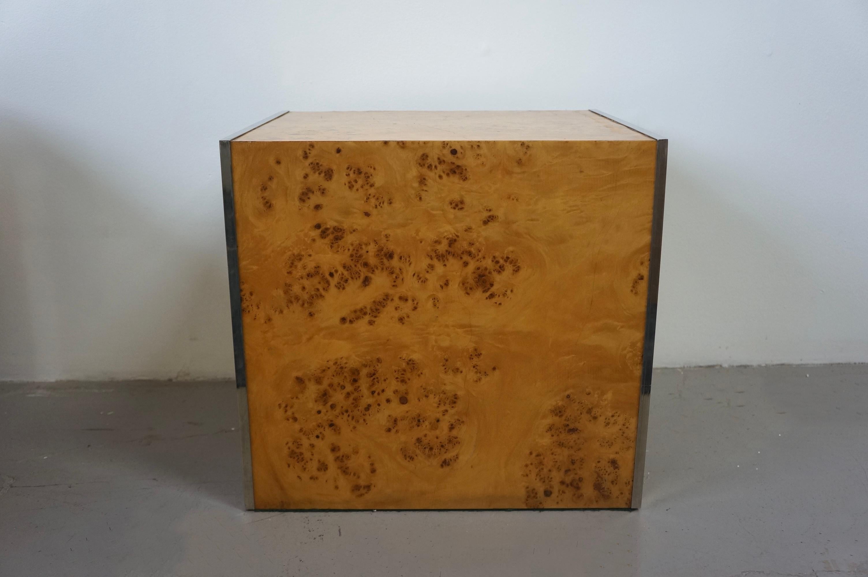 Tommaso Barbi Burl Wood And Chrome Nesting Tables  In Fair Condition In Toronto, ON