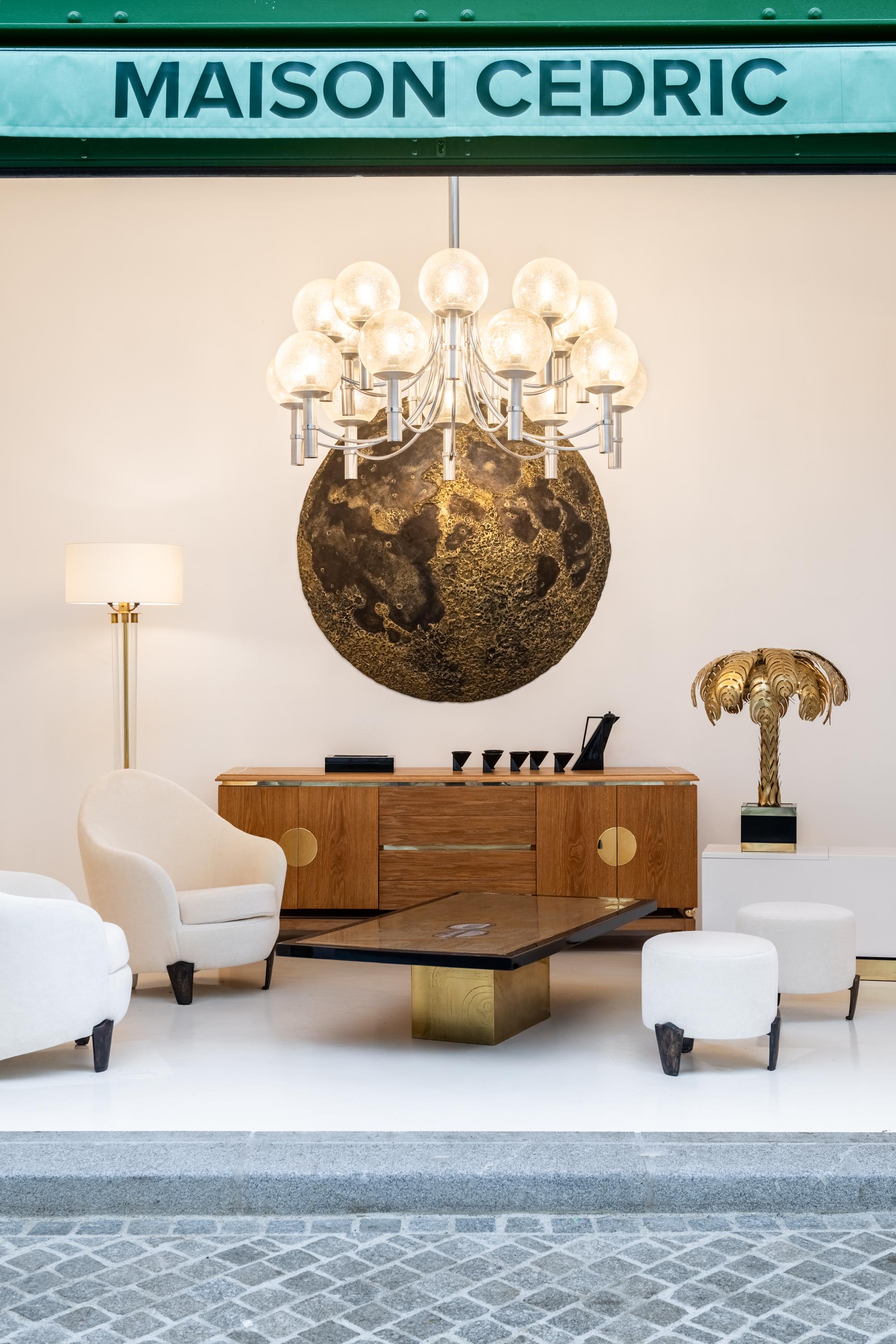 Aparador Tommaso Barbi de roble cerámico y latón Años 70 en venta 5