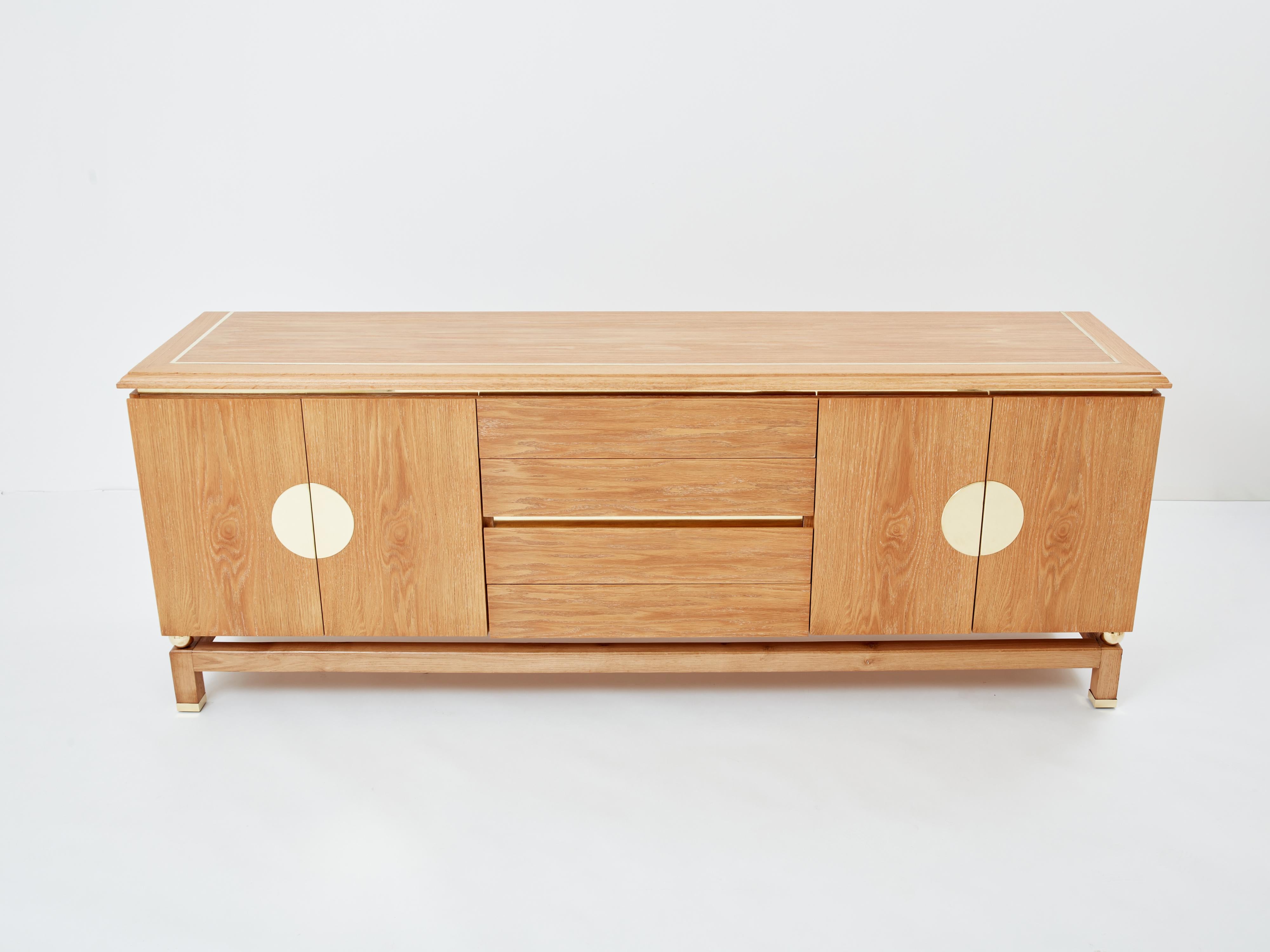 Tommaso Barbi cerused oak and brass sideboard 1970s In Good Condition For Sale In Paris, IDF