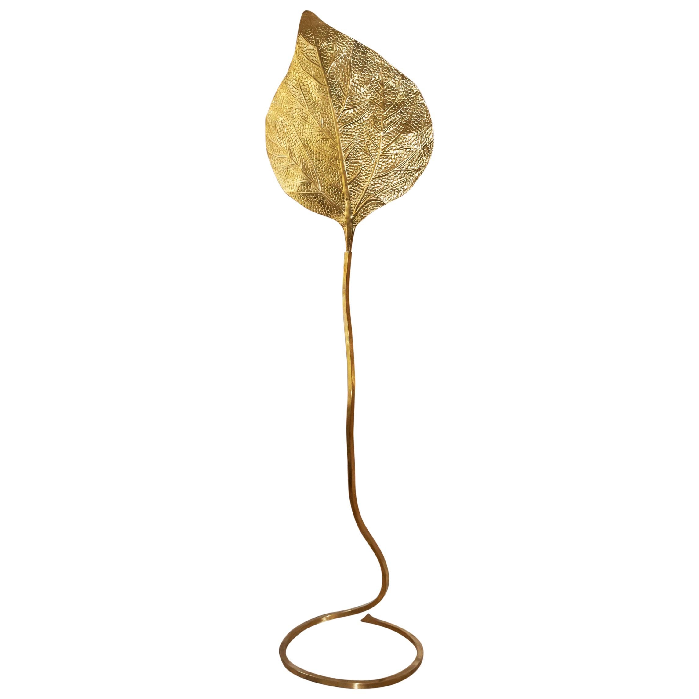 Tommaso Barbi Floor Lamp in Brass Shaped as a Leaf Italy, 1970s For Sale
