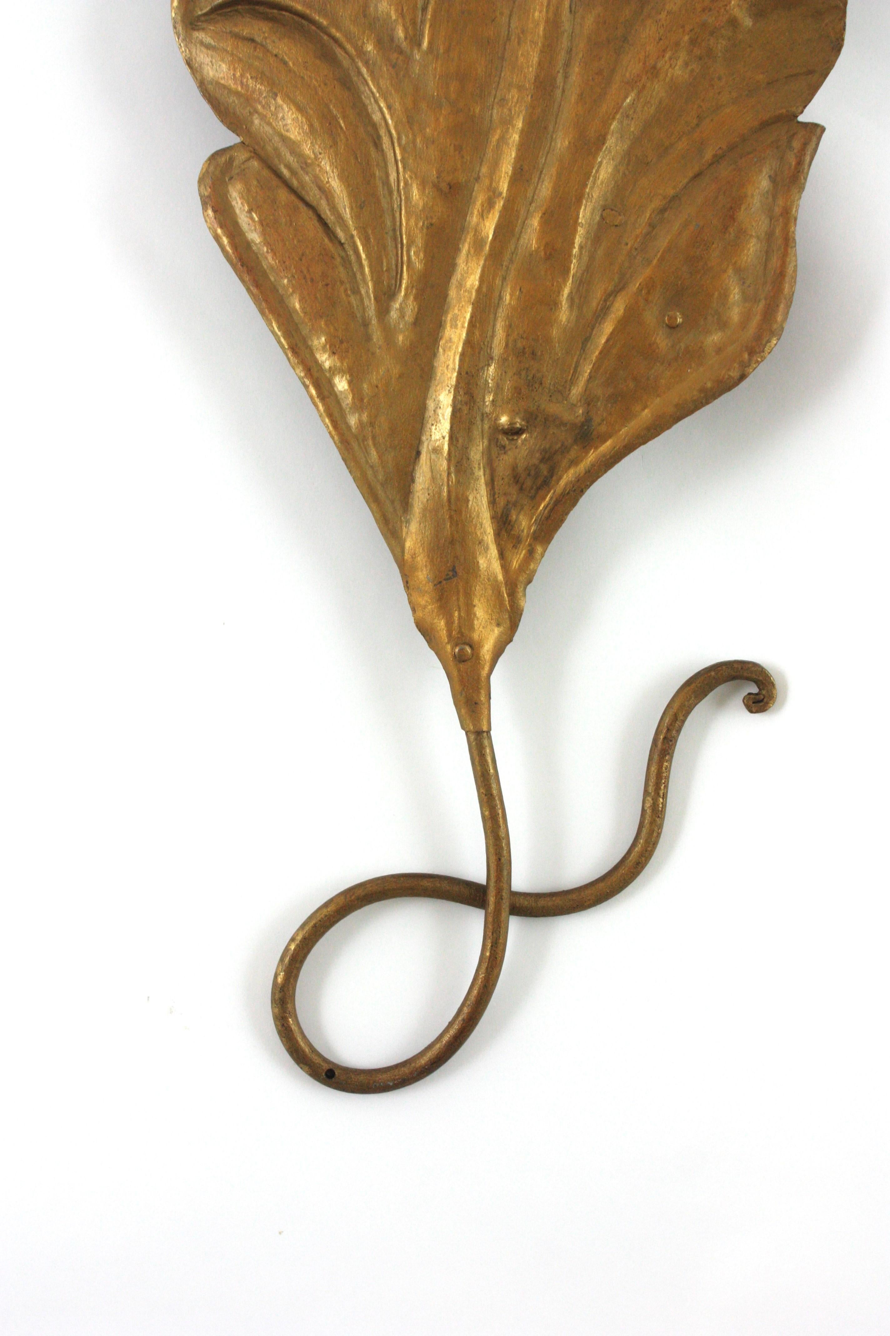 Italian Tommaso Barbi Inspired Large Leaf Wall Light in Gilt Iron, Italy 1950s For Sale