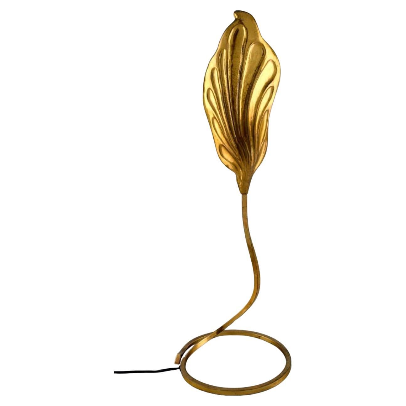 Tommaso Barbi, Italy, Leaf-Shaped Table Lamp in Brass, Mid-20th Century For Sale