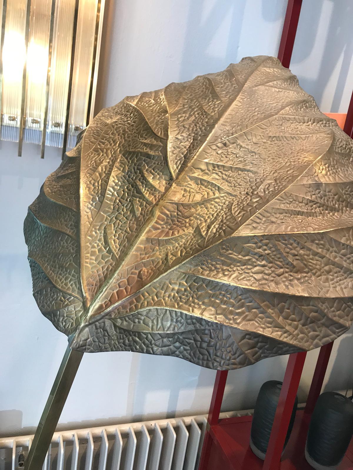 One of the most famous works of Tommaso Barbi, the leaves lamps.
A leaf, made in Italy in the 1970, brass

Unrestored original piece shows traces of oxidation, but this is its beauty!
If you prefer to make it look new, just polish it with
