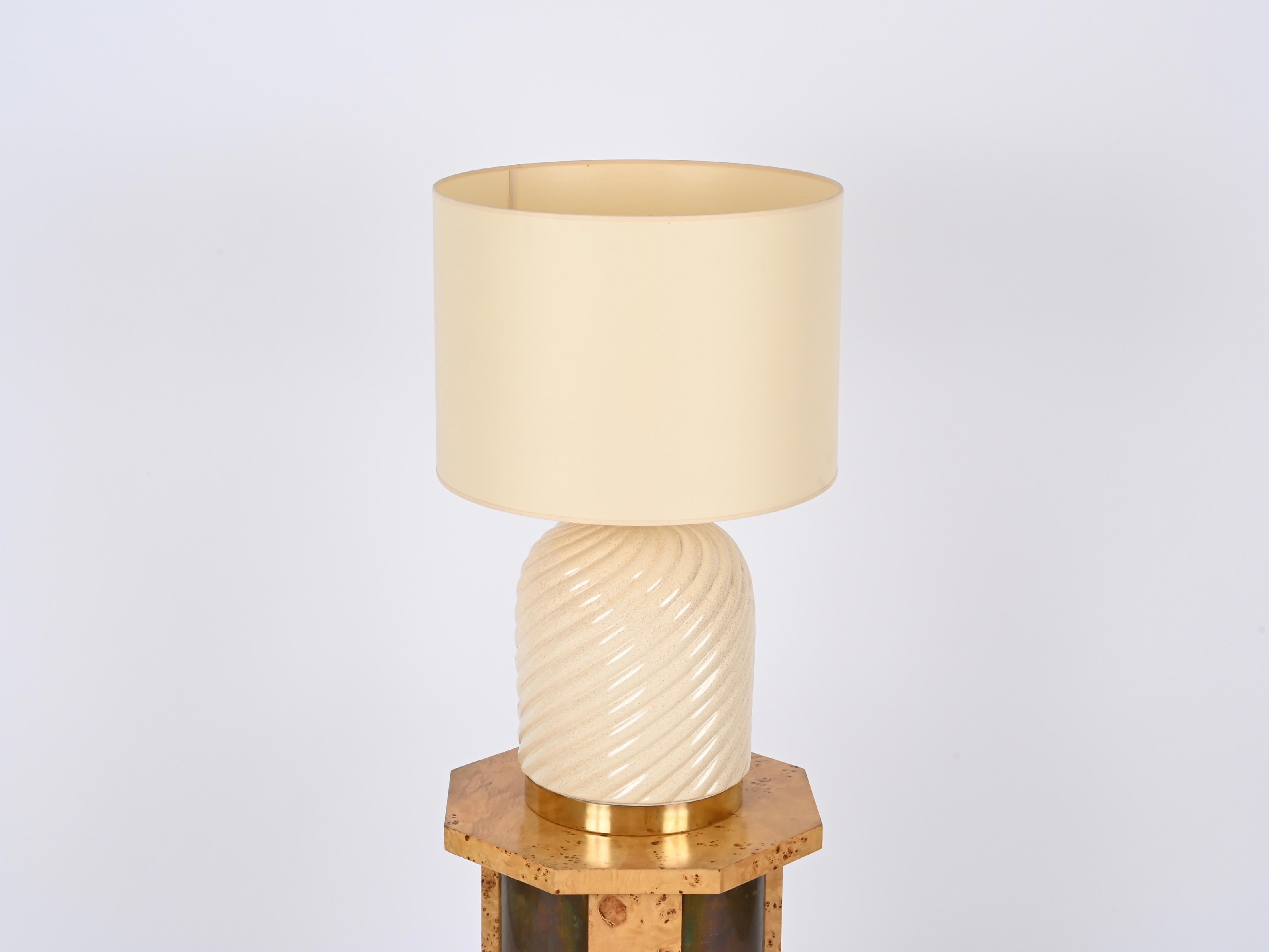 Tommaso Barbi Lampada da tavolo italiana di metà secolo in ceramica beige e ottone, anni '70 3
