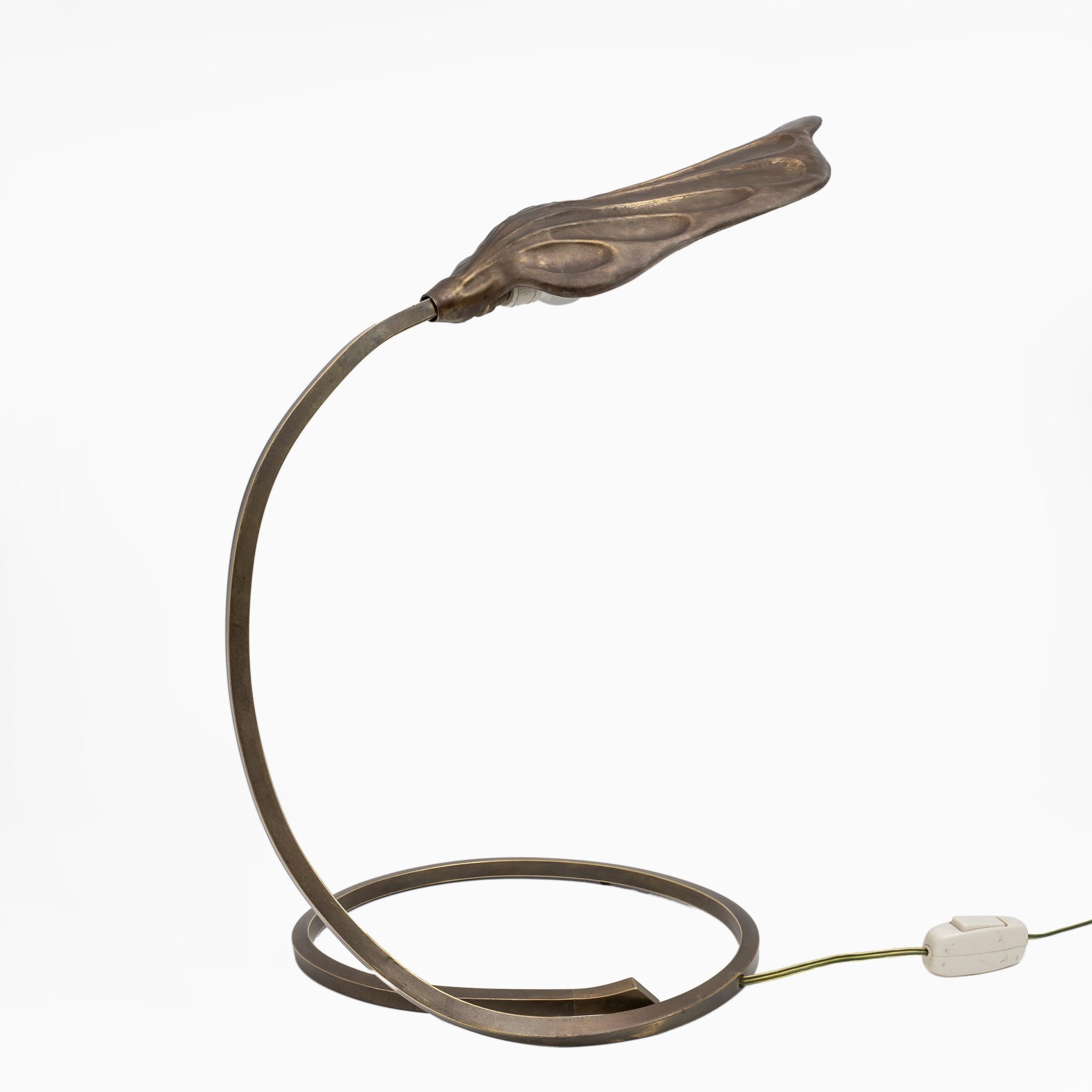 italien Tommaso Barbi Lampe de table à feuilles en laiton, modernité du milieu du siècle, Bottega Gadda, années 1960 en vente