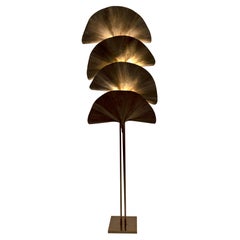 Tommaso Barbi Lampada da terra in ottone italiana moderna di metà secolo "Ginkgo", anni '70