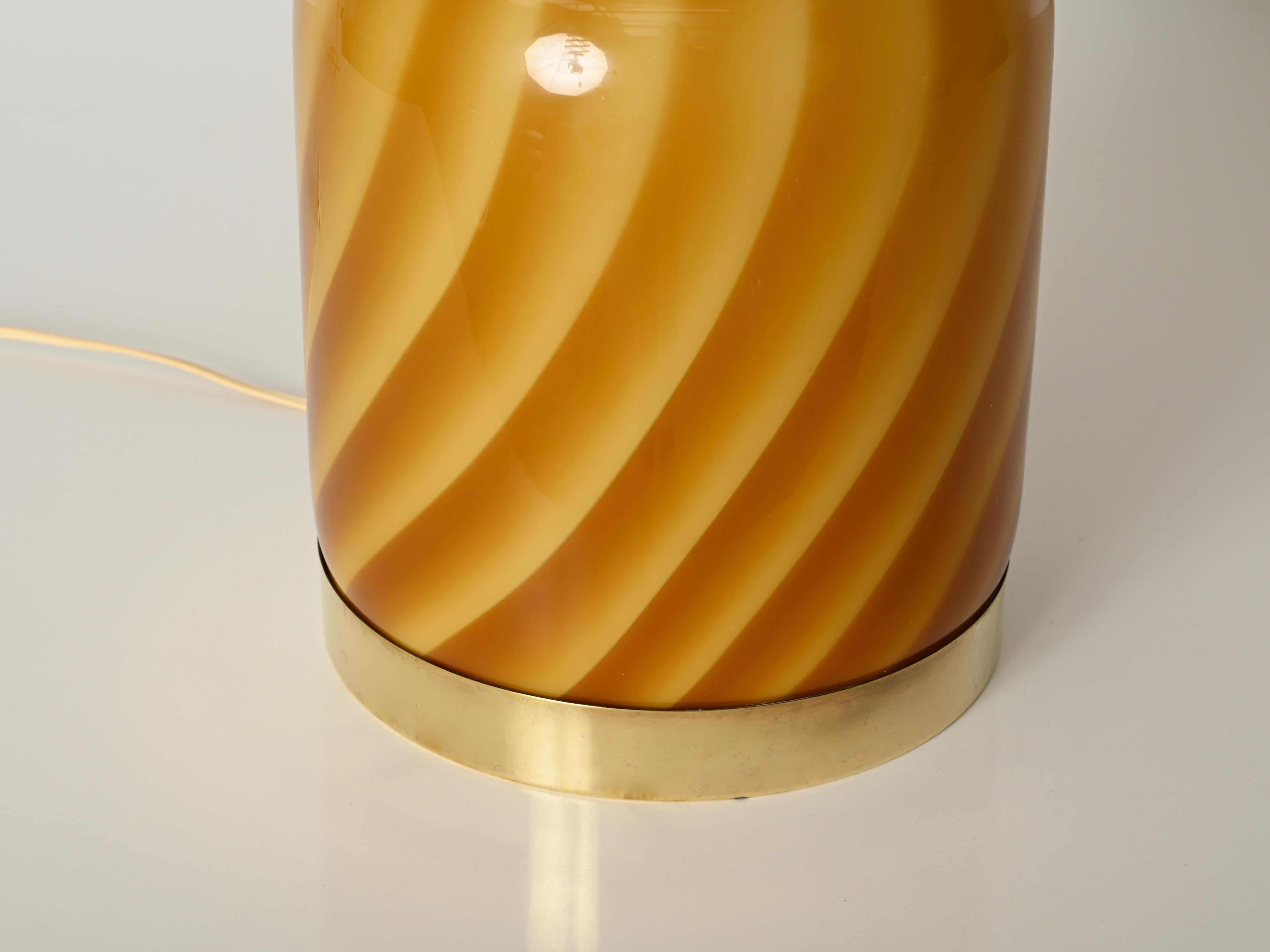 Lampada da tavolo 