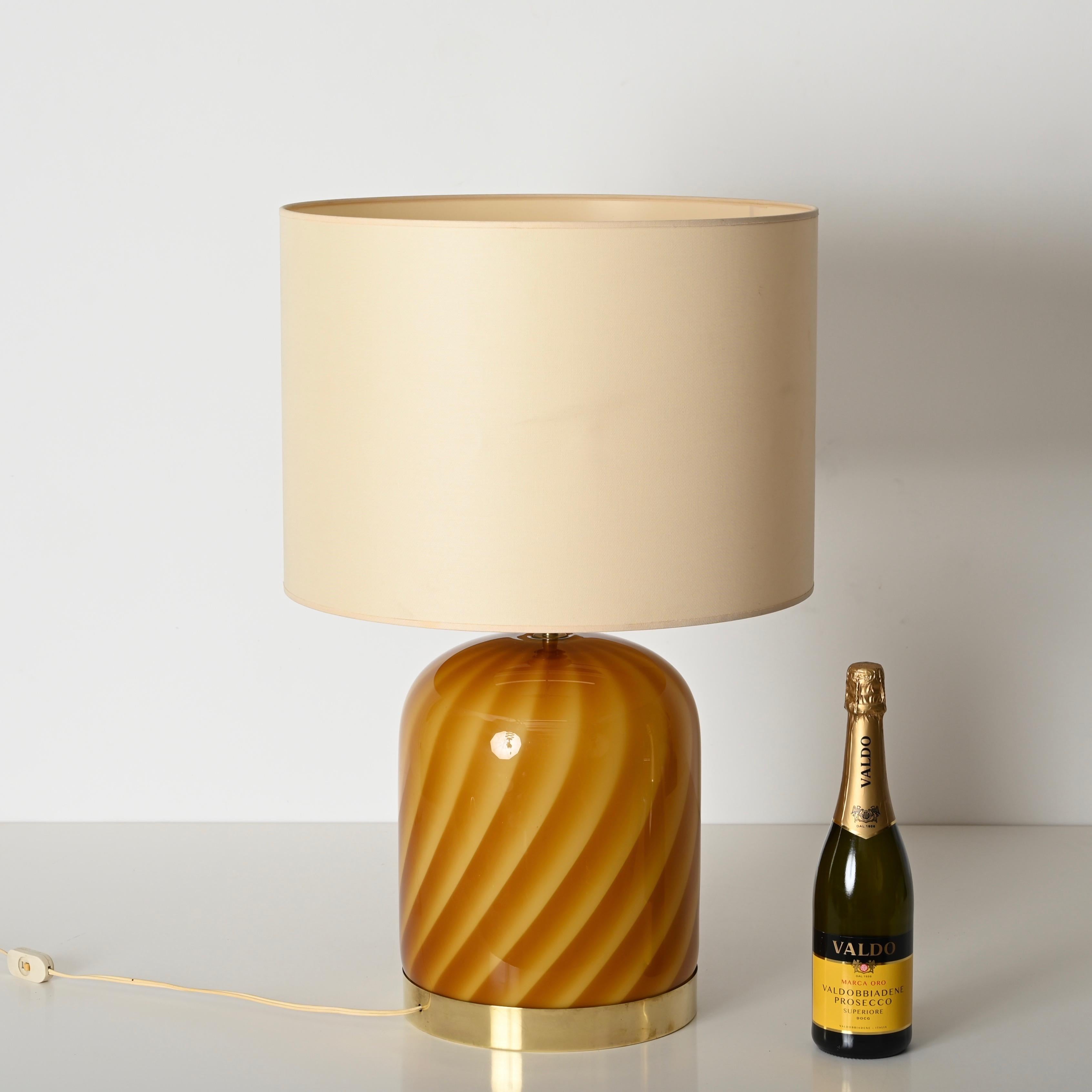 Lampada da tavolo 