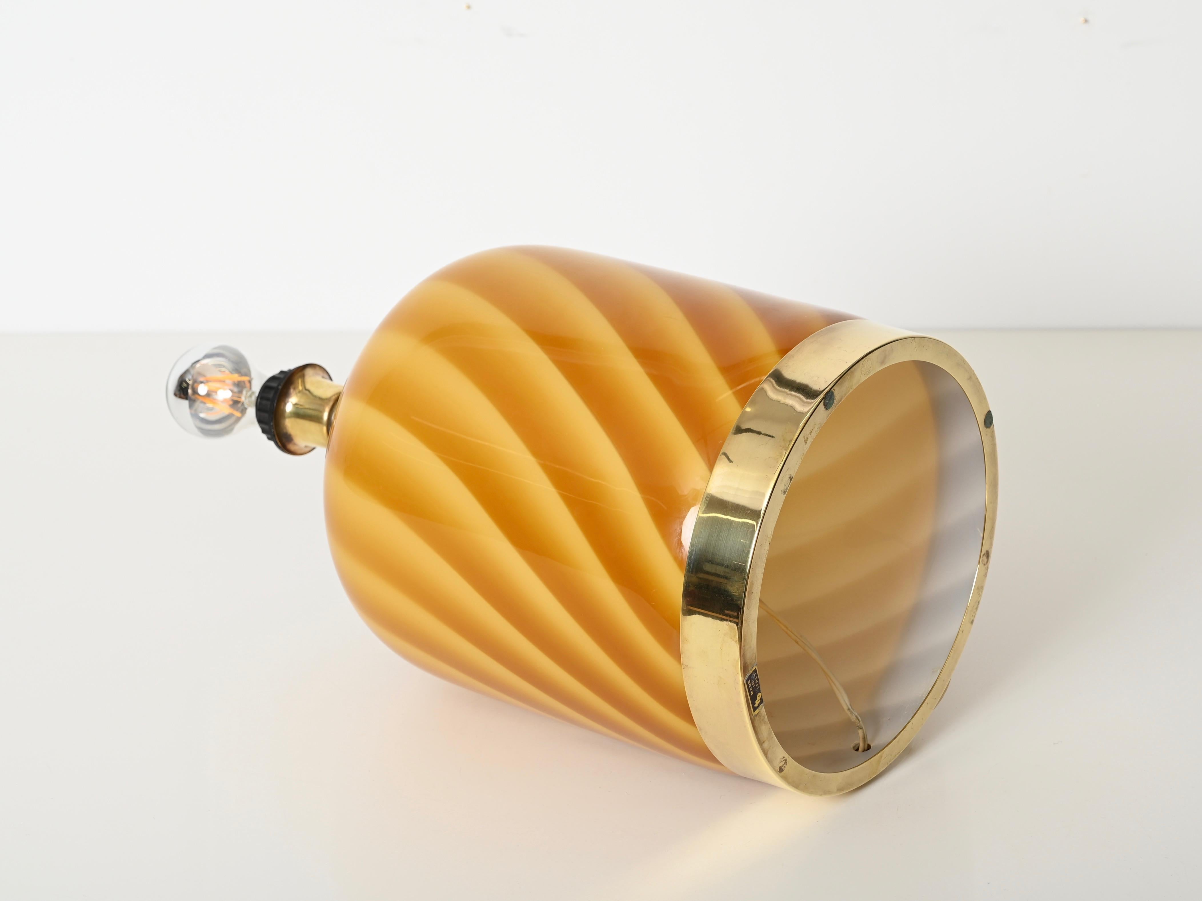Lampada da tavolo 