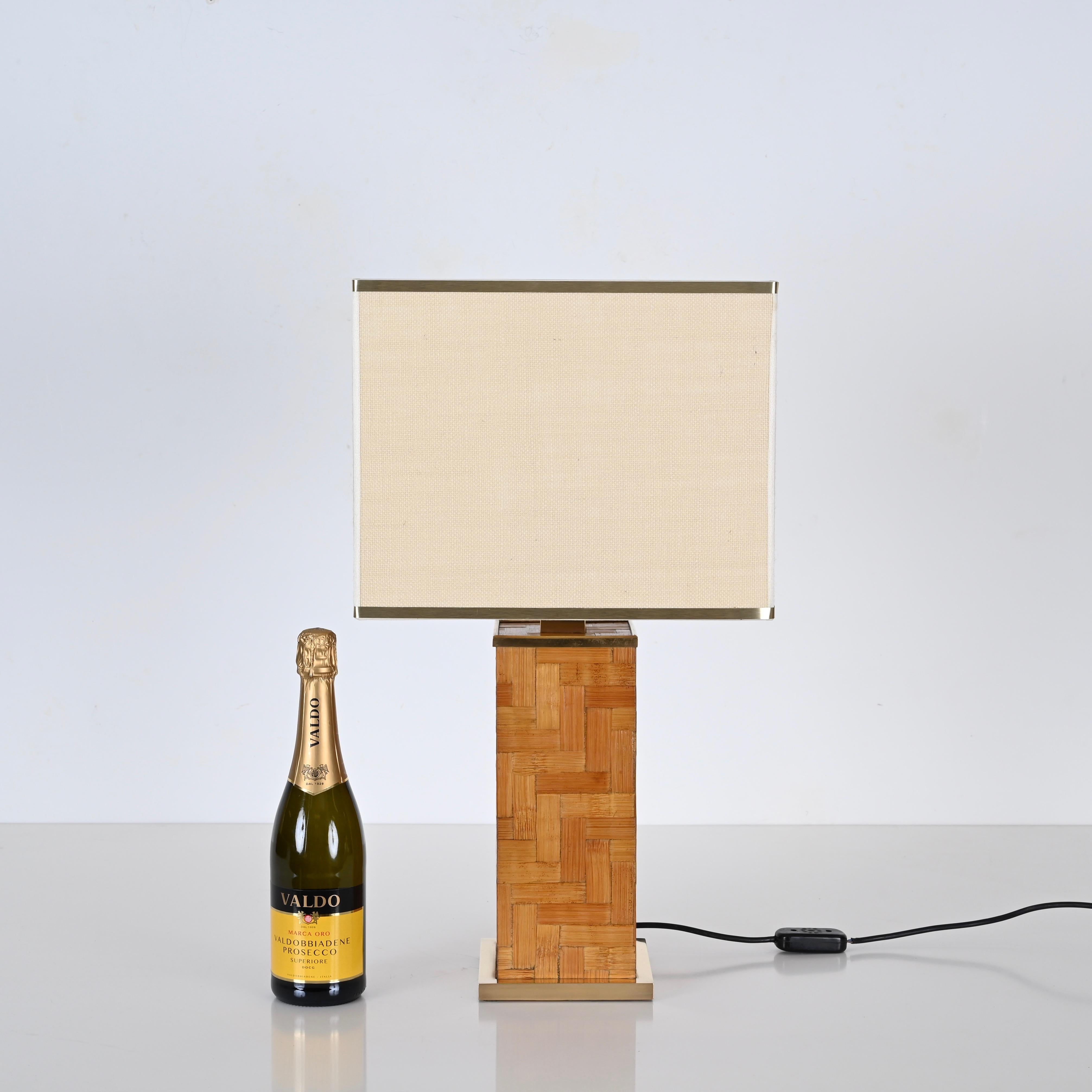 20th Century Tommaso Barbi Midcentury Italian Brass and Rattan Square Table Lamp, 1970s For Sale