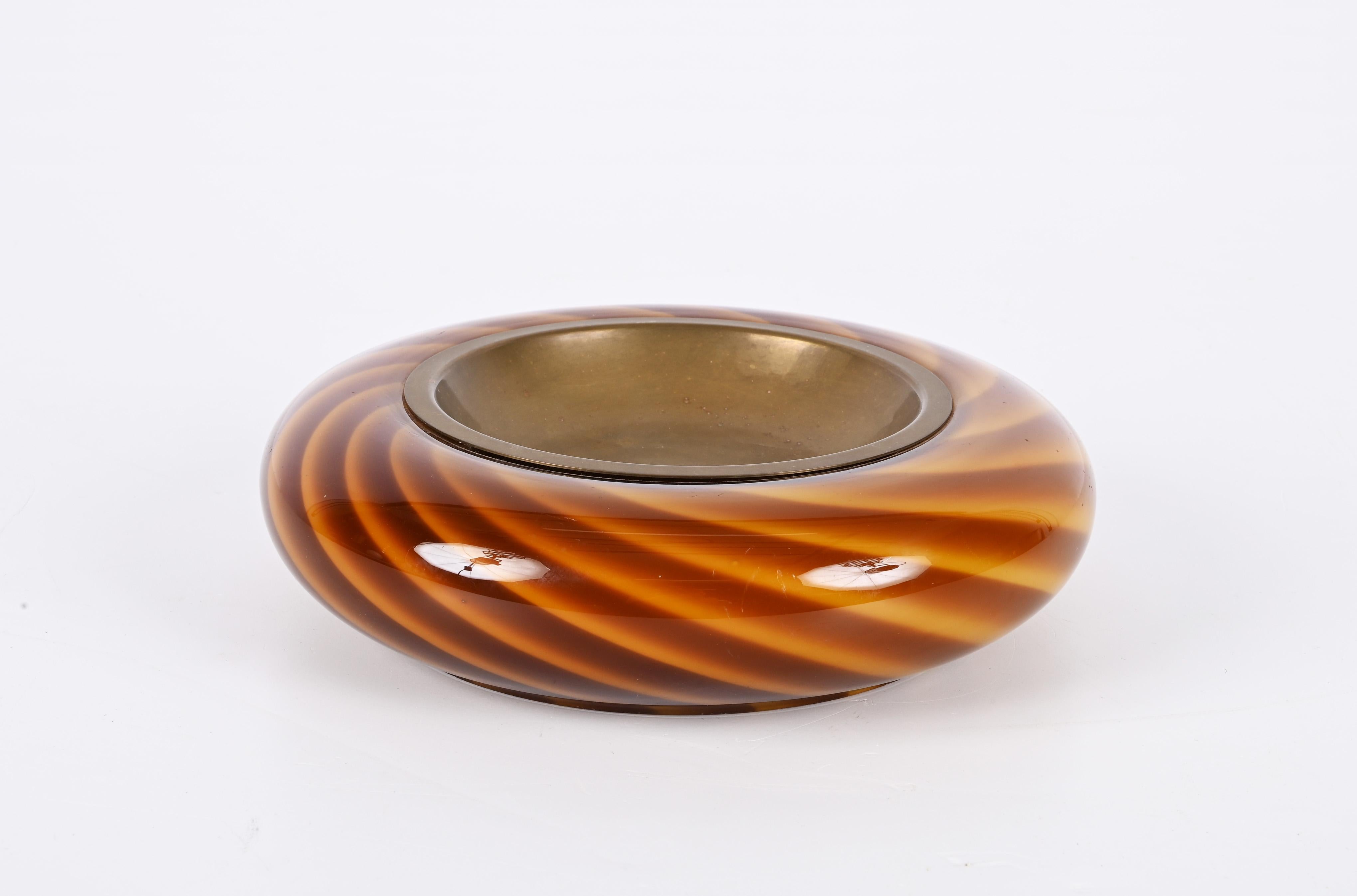 Tommaso Barbi Midcentury Murano Glass and Brass Round Italian Ashtray, 1970s 1