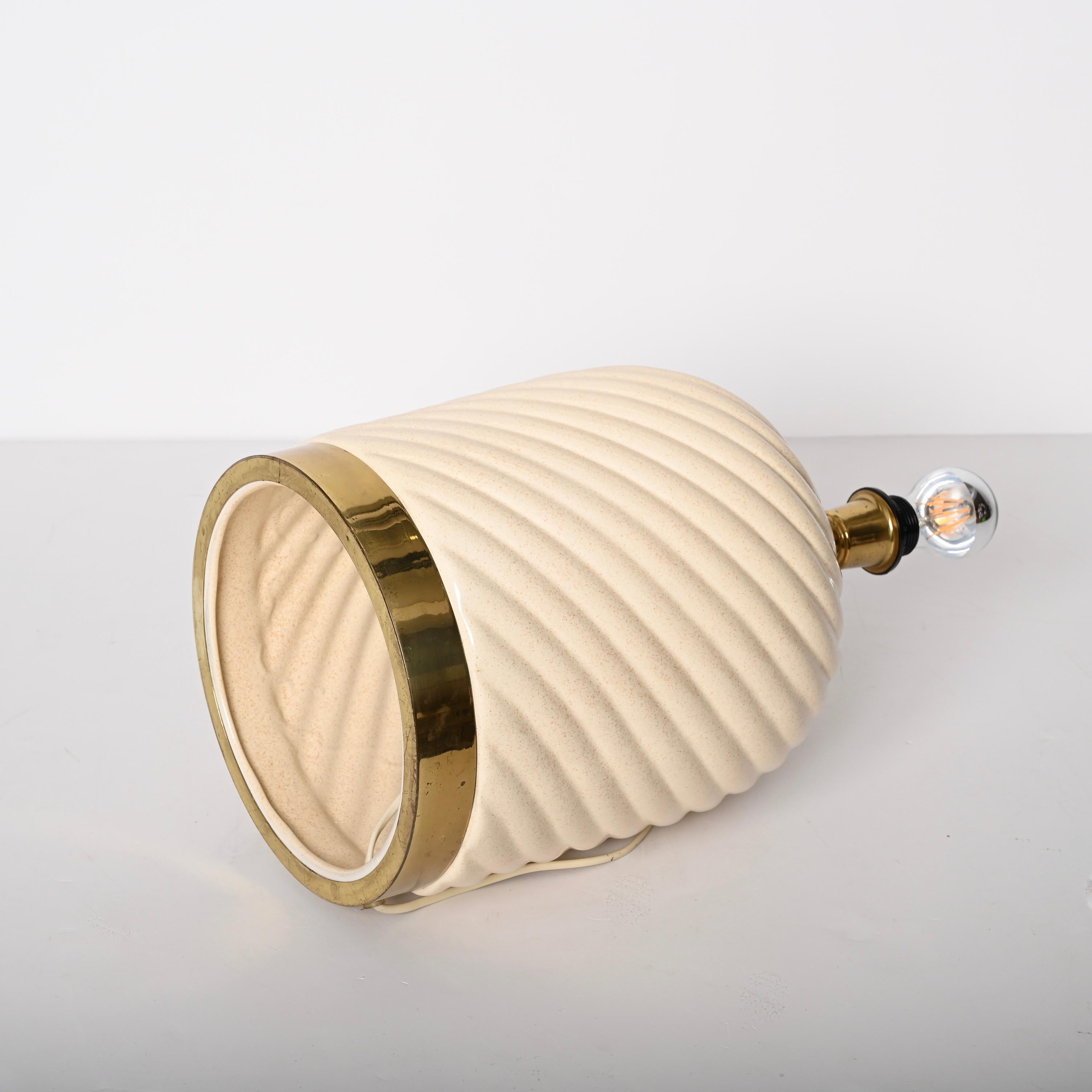 Tommaso Barbi Mid-Century White Ceramic and Brass Italian Table Lamp, 1960s 10