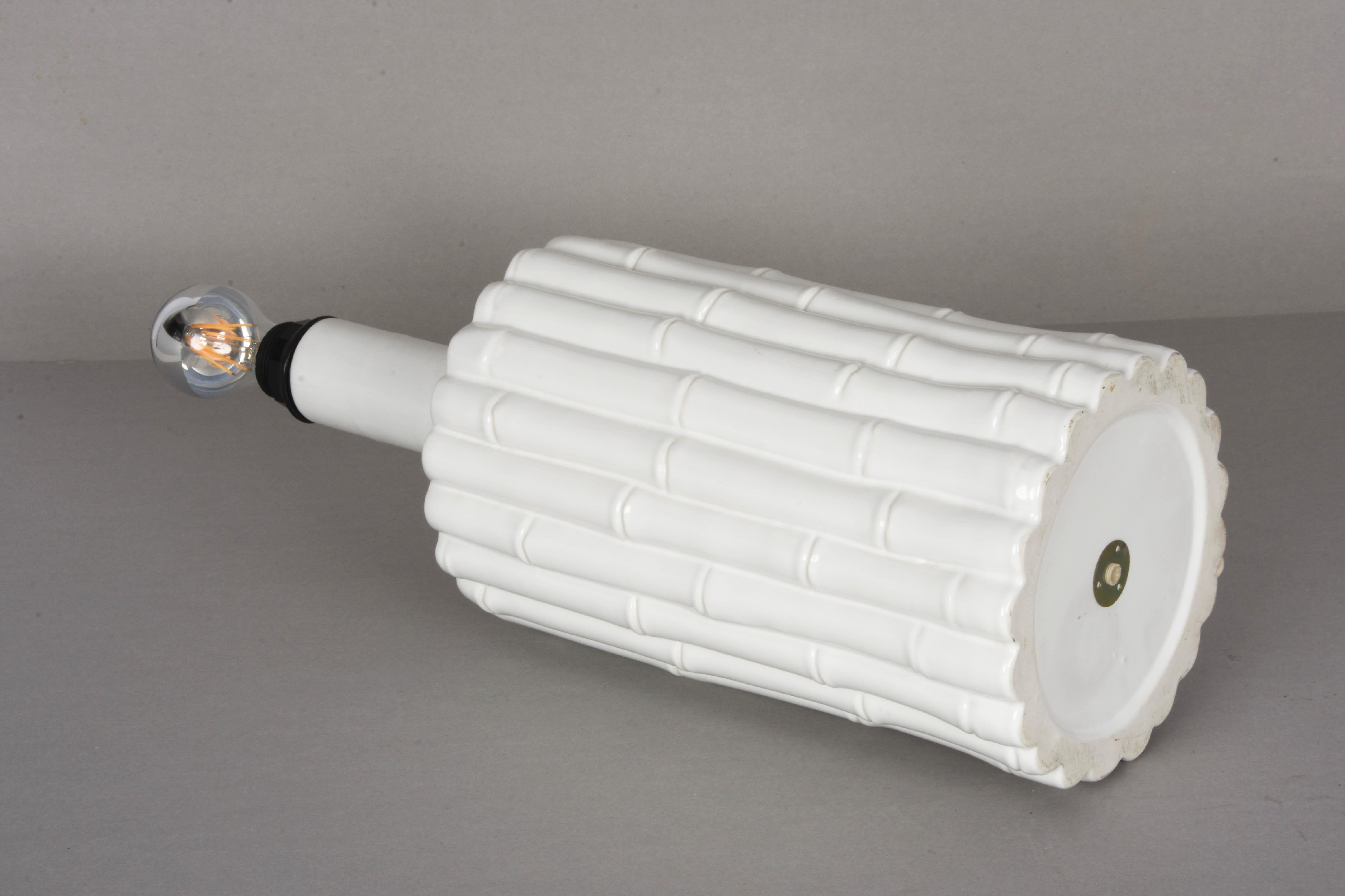 Tommaso Barbi Midcentury White Ceramic and Faux Bamboo Italian Table Lamp, 1970s For Sale 10