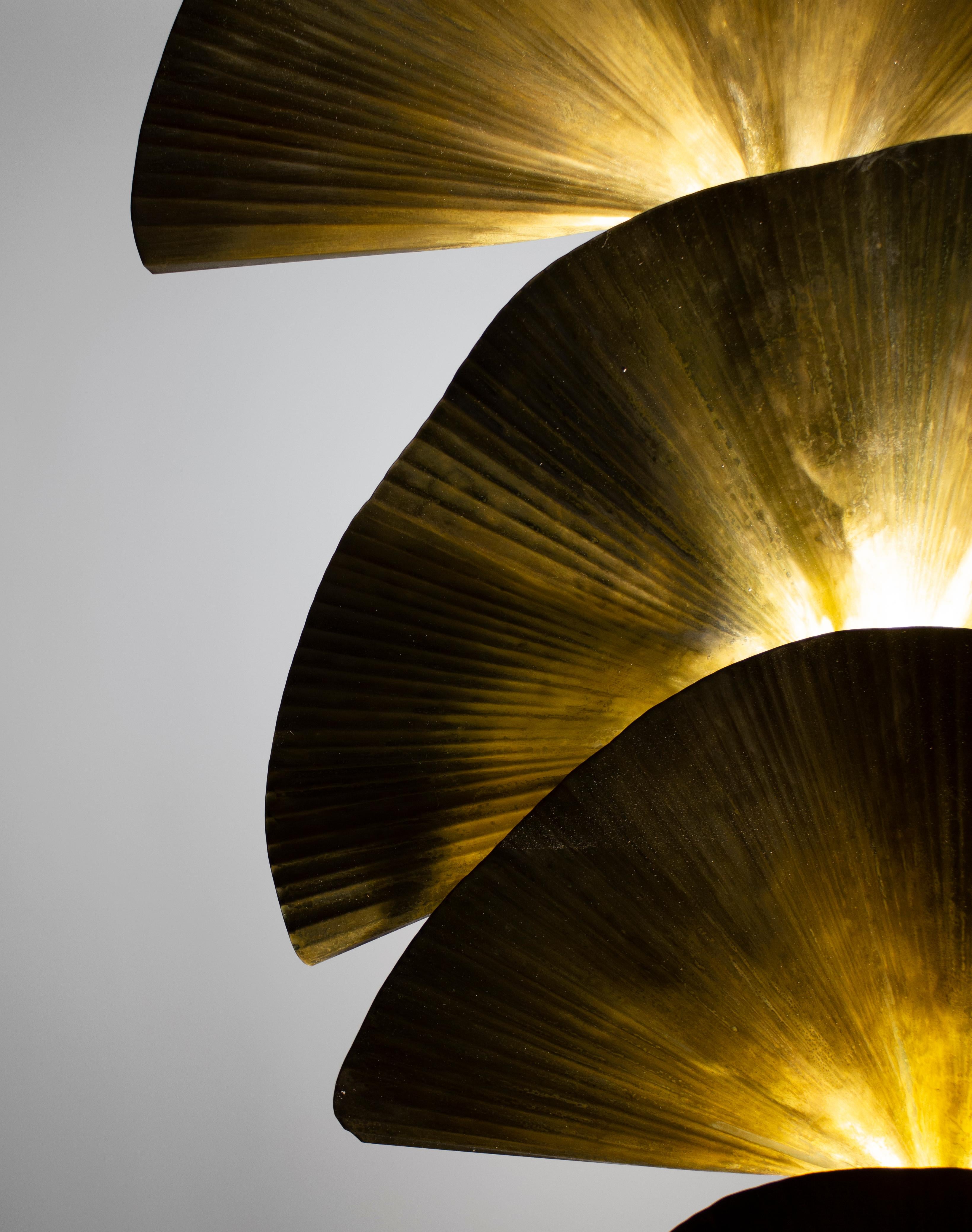 Tommaso Barbi Monumental Brass Ginko Leaf Floor Lamp 1970s 3
