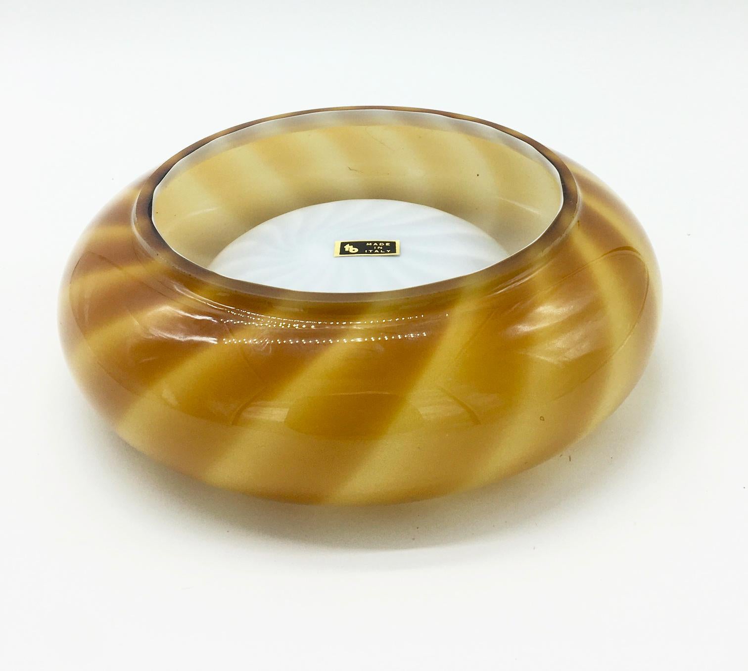 Tommaso Barbi Murano and Brass Ashtray Pocket Emptier, Italy, 1970s In Good Condition In Naples, IT