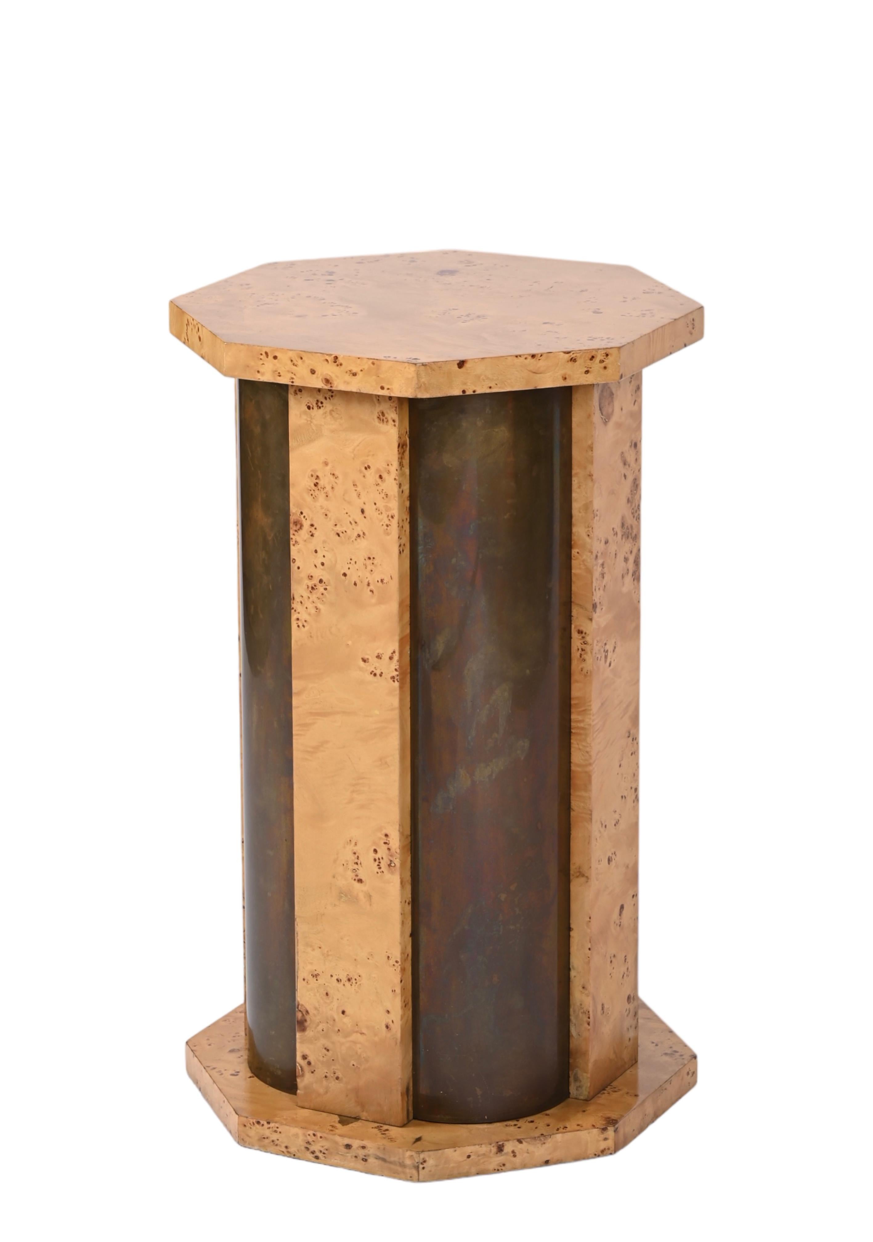 Tommaso Barbi Octagonal Table Pedestal in Burl Wood and Brass, Italy, 1970 For Sale 3