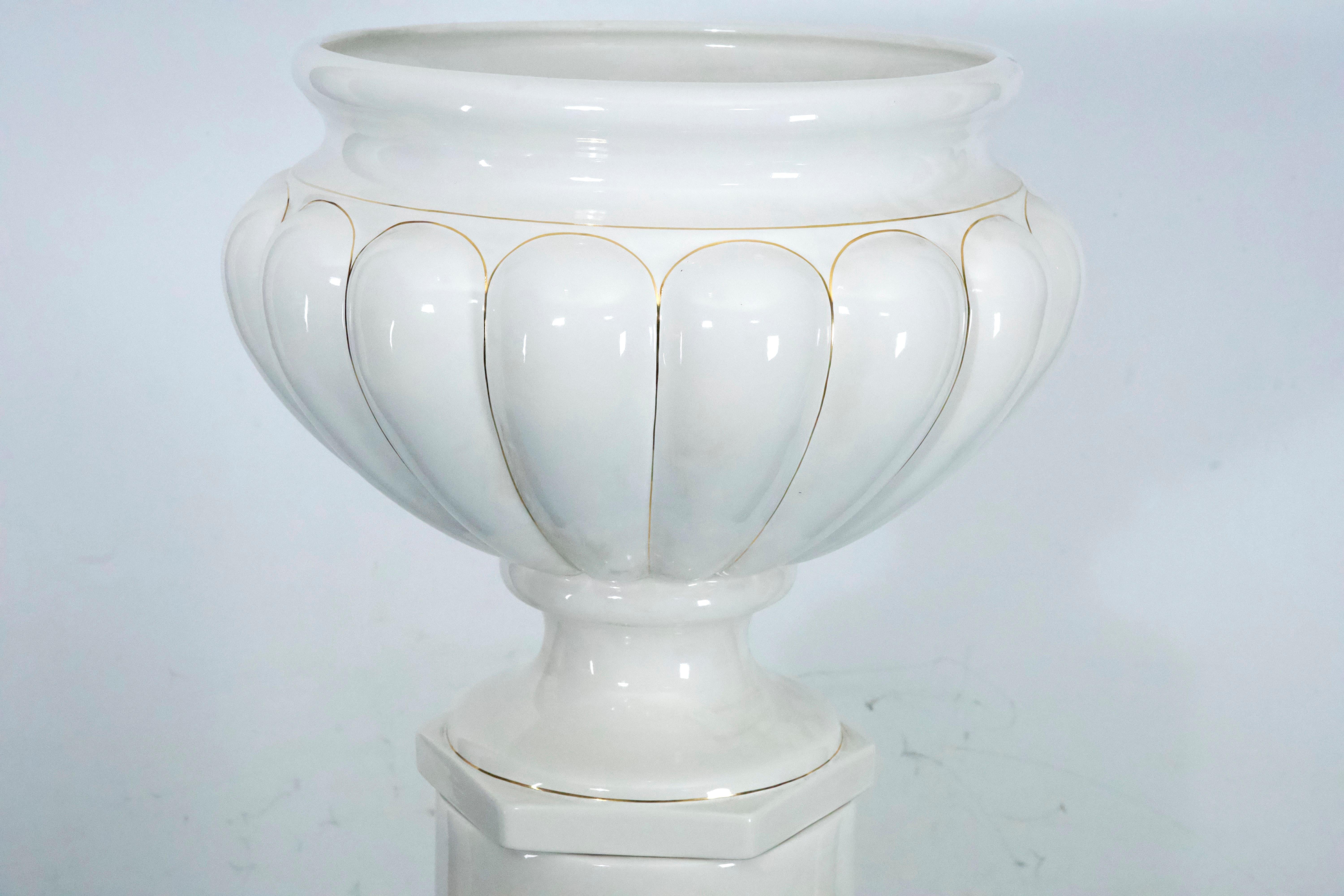 Tommaso Barbi Oversized White Ceramic Vase with Gold Details and Column, Italy For Sale 6