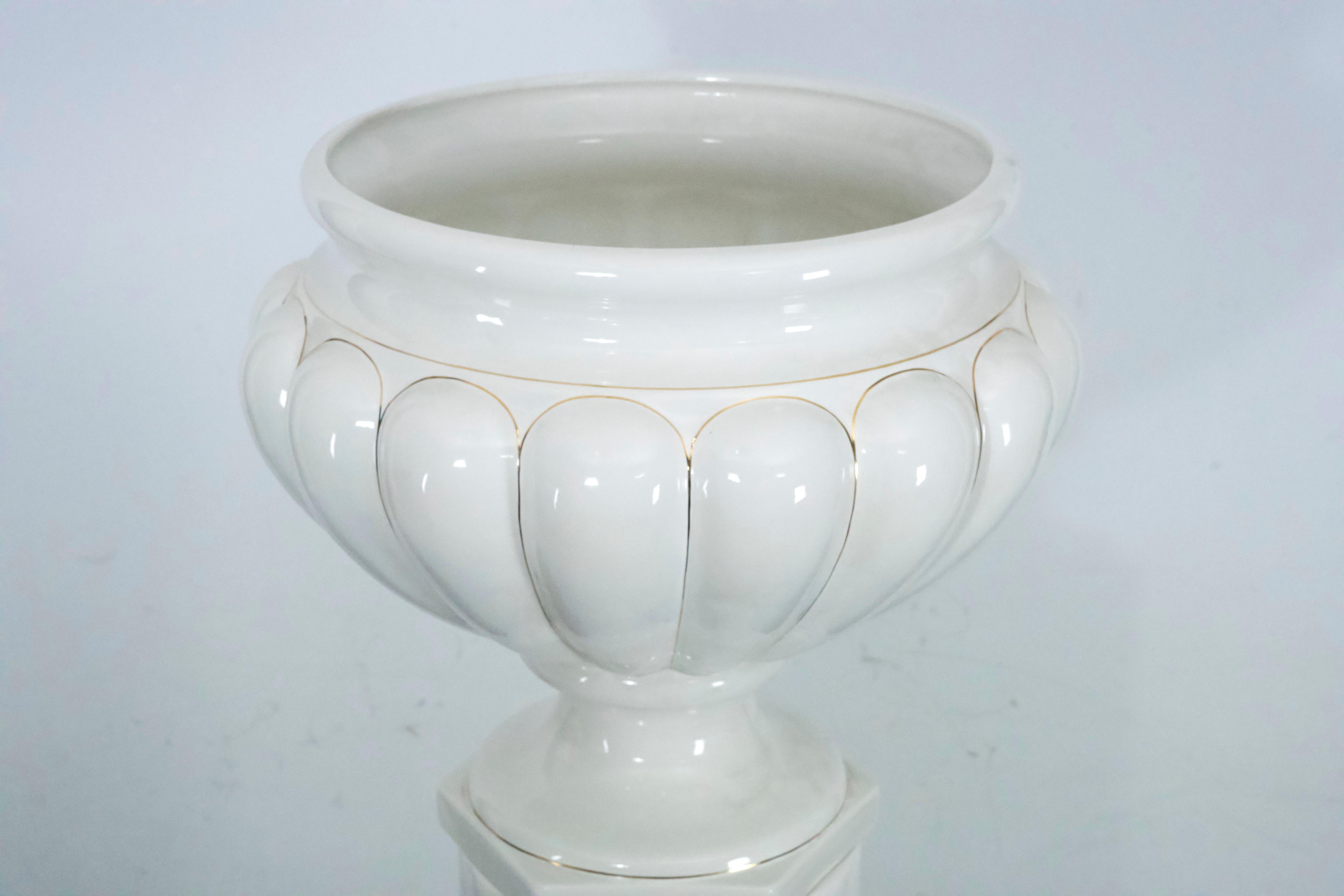 Tommaso Barbi Oversized White Ceramic Vase with Gold Details and Column, Italy For Sale 7