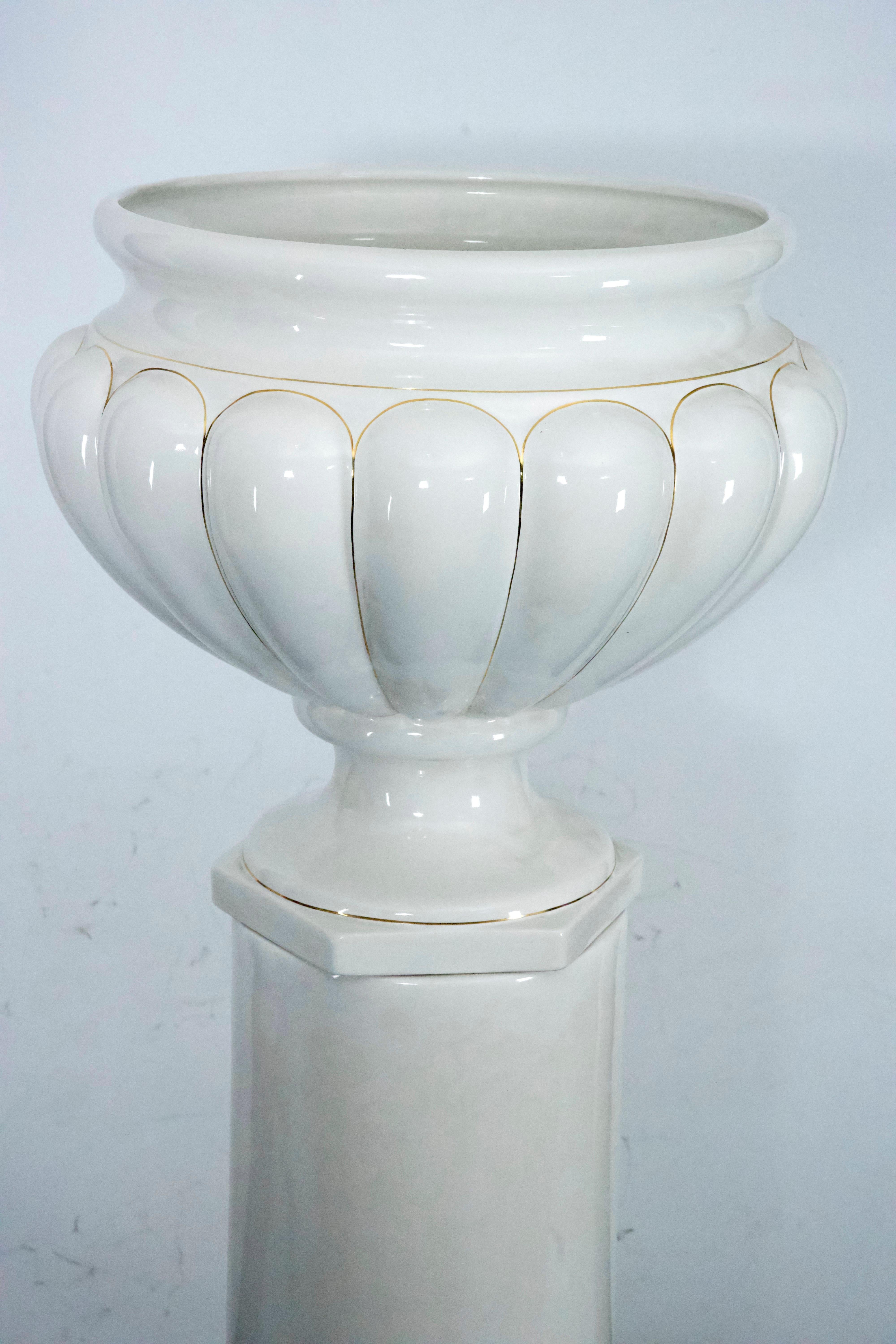 20th Century Tommaso Barbi Oversized White Ceramic Vase with Gold Details and Column, Italy For Sale