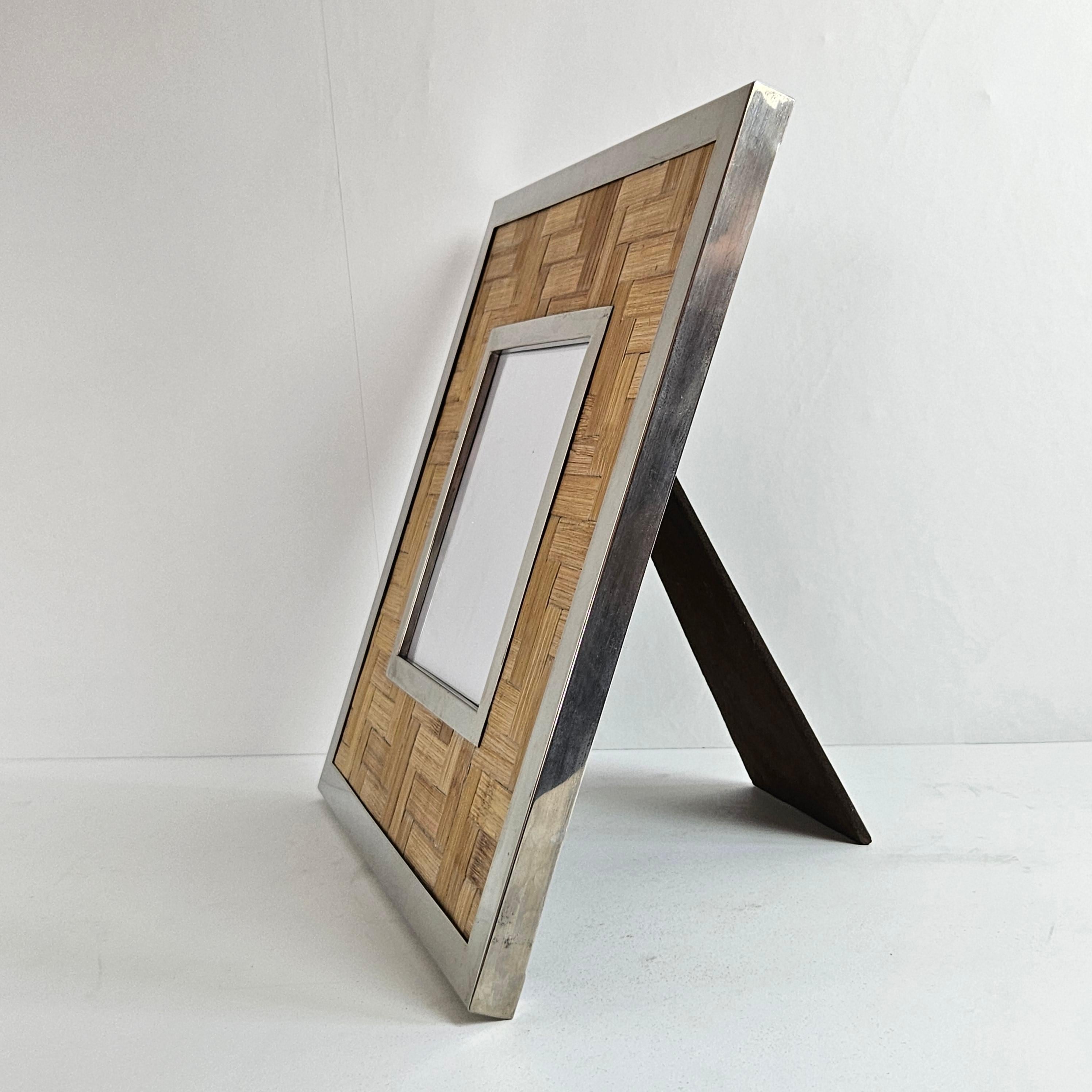 Tommaso Barbi Picture Frame in Rattan and Plated Silver, 1980s For Sale 1