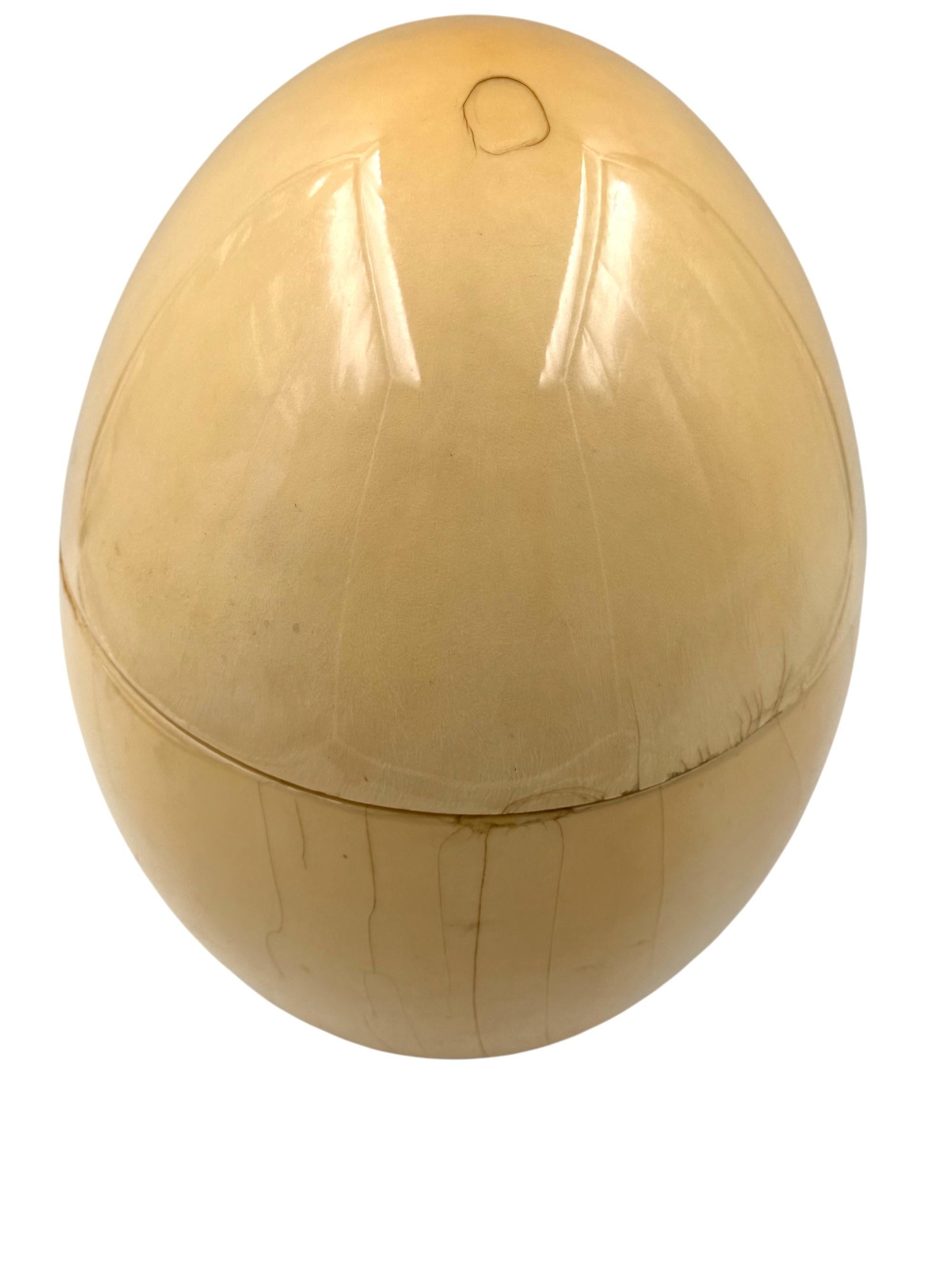 Tommaso Barbi, rare egg shaped large parchment box, TB Italy, ca. 1970 in vendita 4