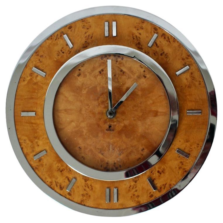 Tommaso Barbi Style Burled Elm & Chrome Hanging Wall Clock, Circa 1970 For Sale 13