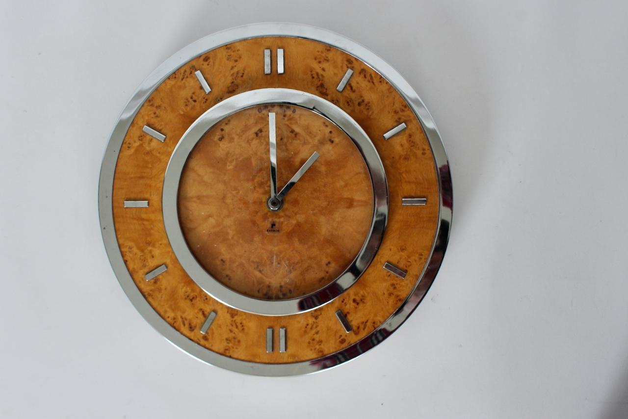 Metal Tommaso Barbi Style Burled Elm & Chrome Hanging Wall Clock, Circa 1970 For Sale